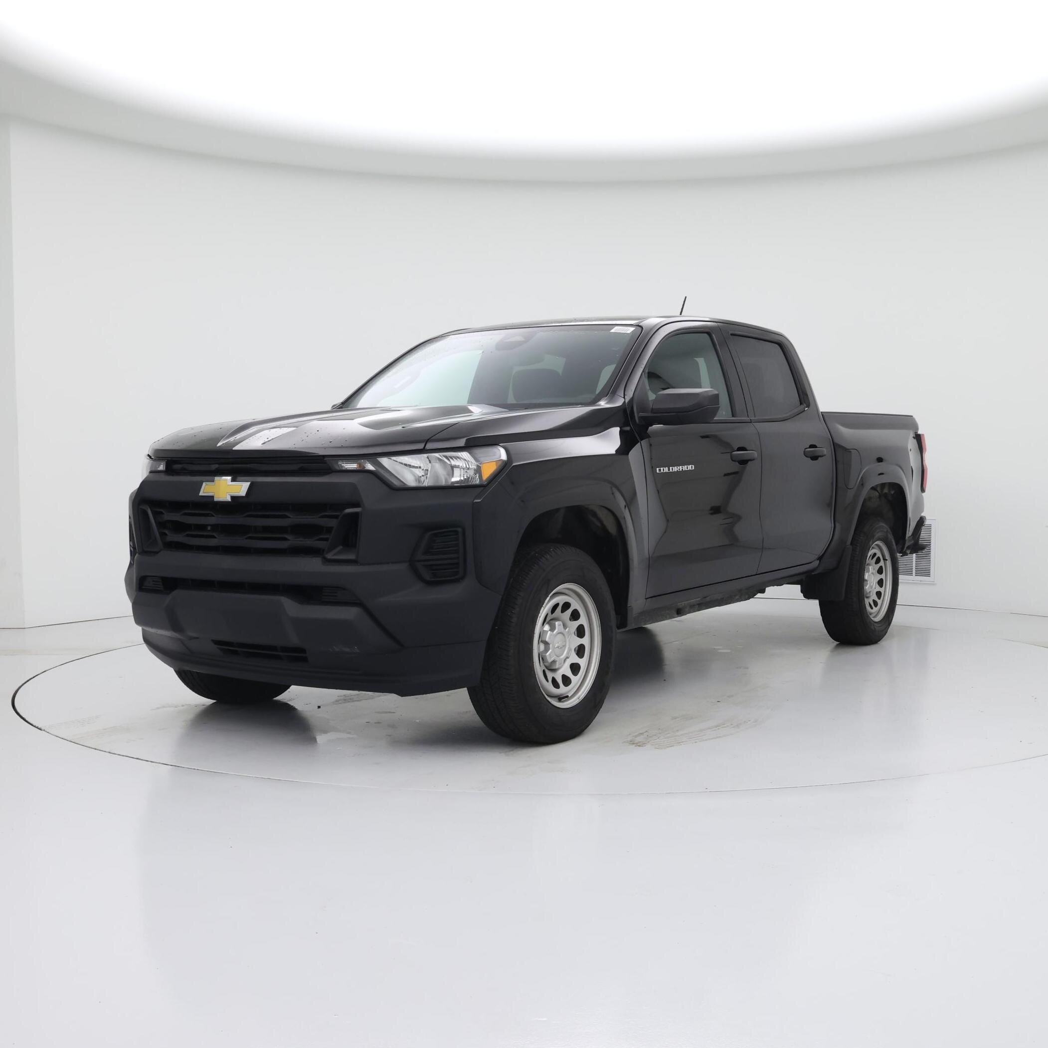 Thumbnail: 2023 Chevrolet Colorado - 4