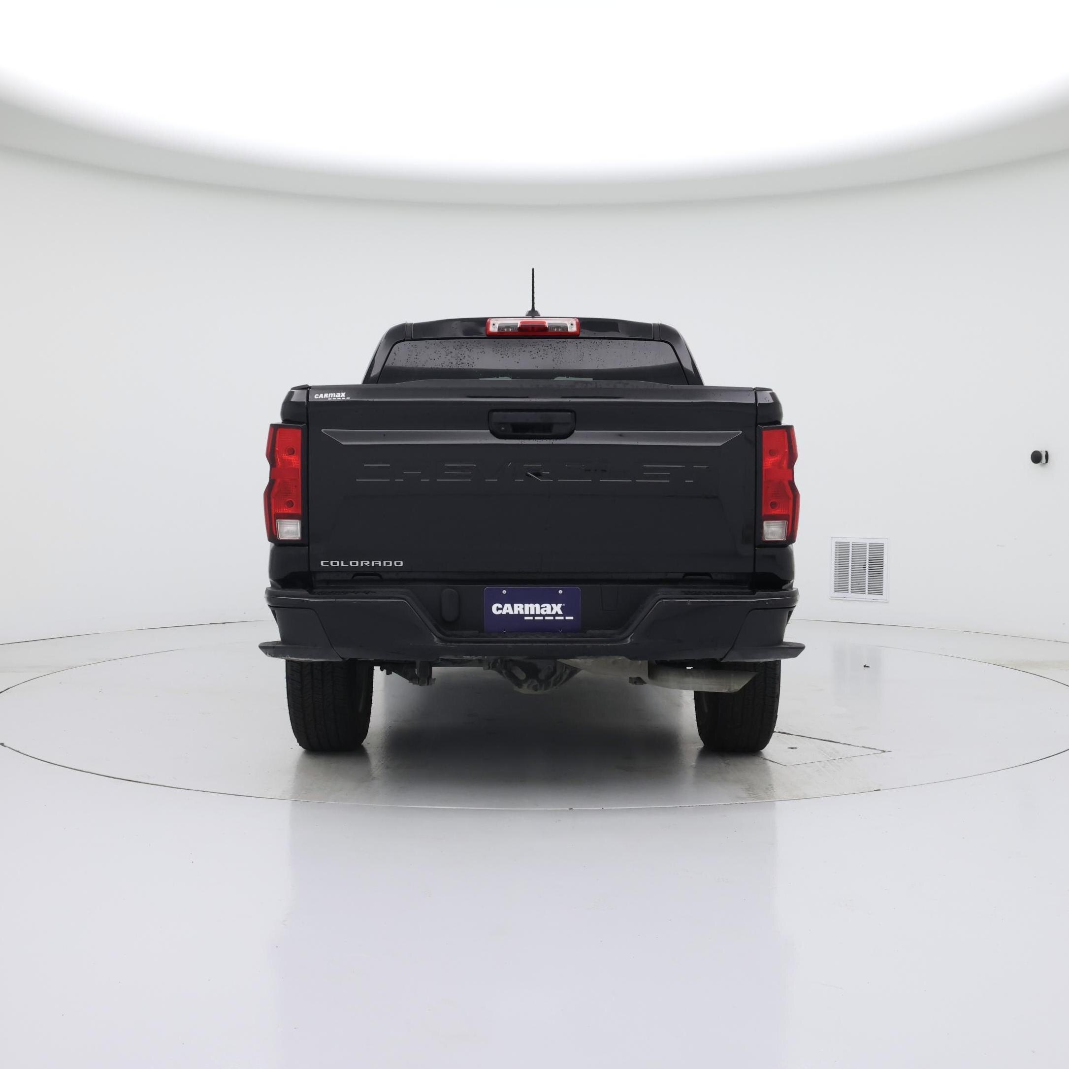 Thumbnail: 2023 Chevrolet Colorado - 6