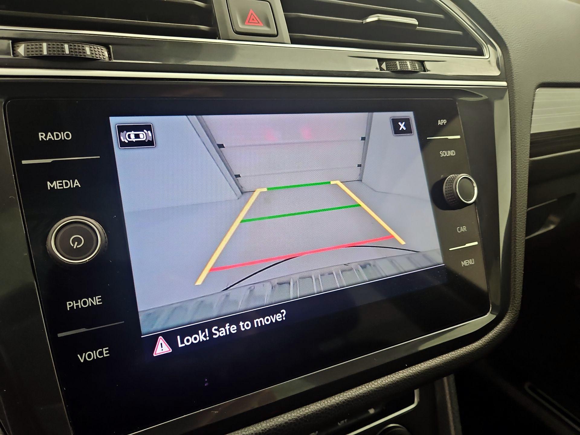 Thumbnail: 2024 Volkswagen Tiguan - 14