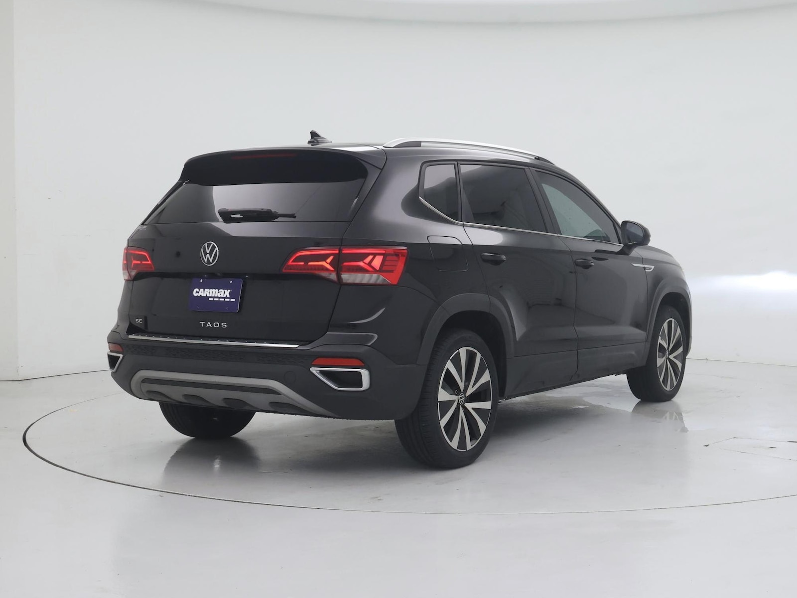 2023 Volkswagen Taos SE - Photo 9