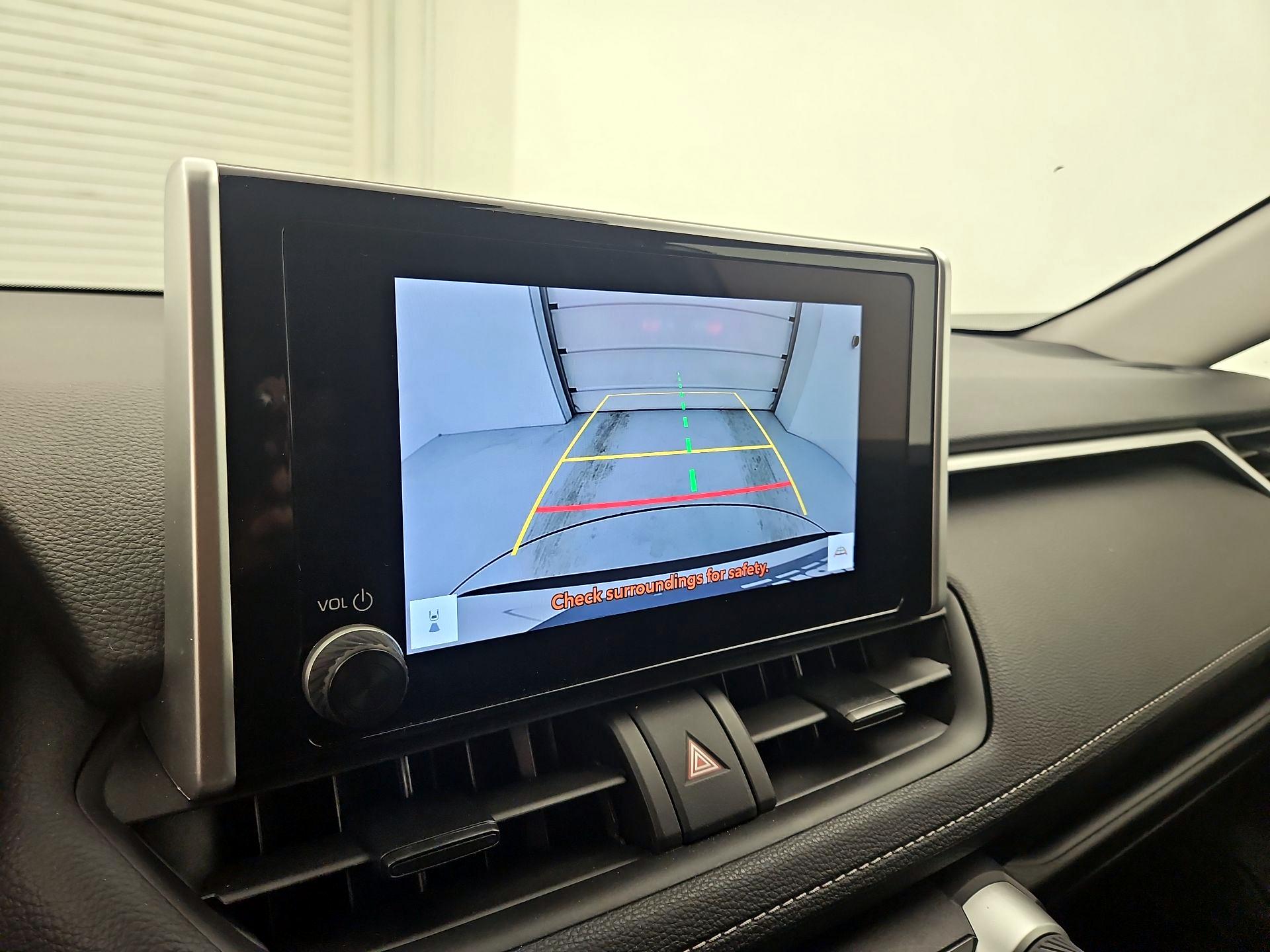 Thumbnail: 2025 Toyota RAV4 - 14