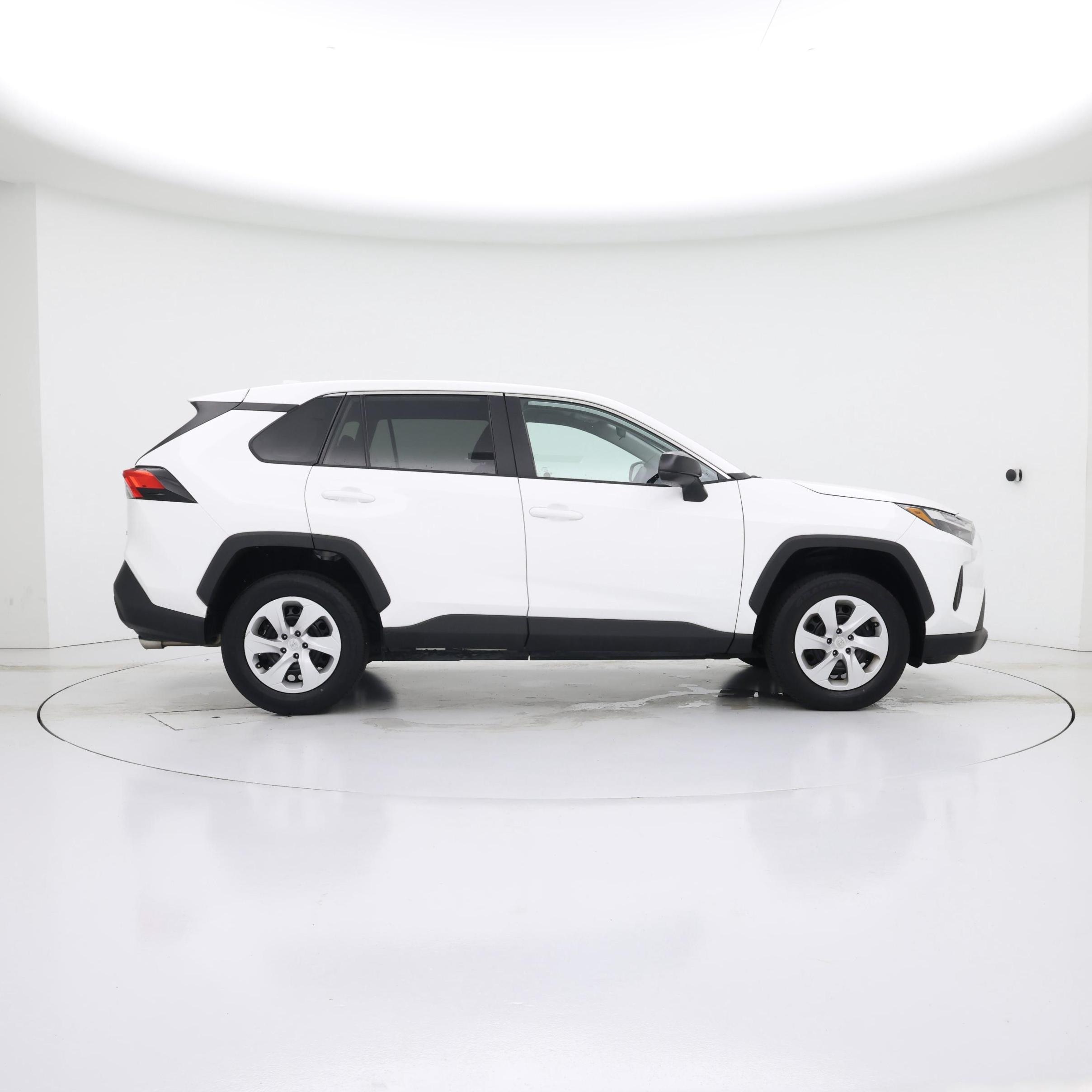 Thumbnail: 2025 Toyota RAV4 - 7