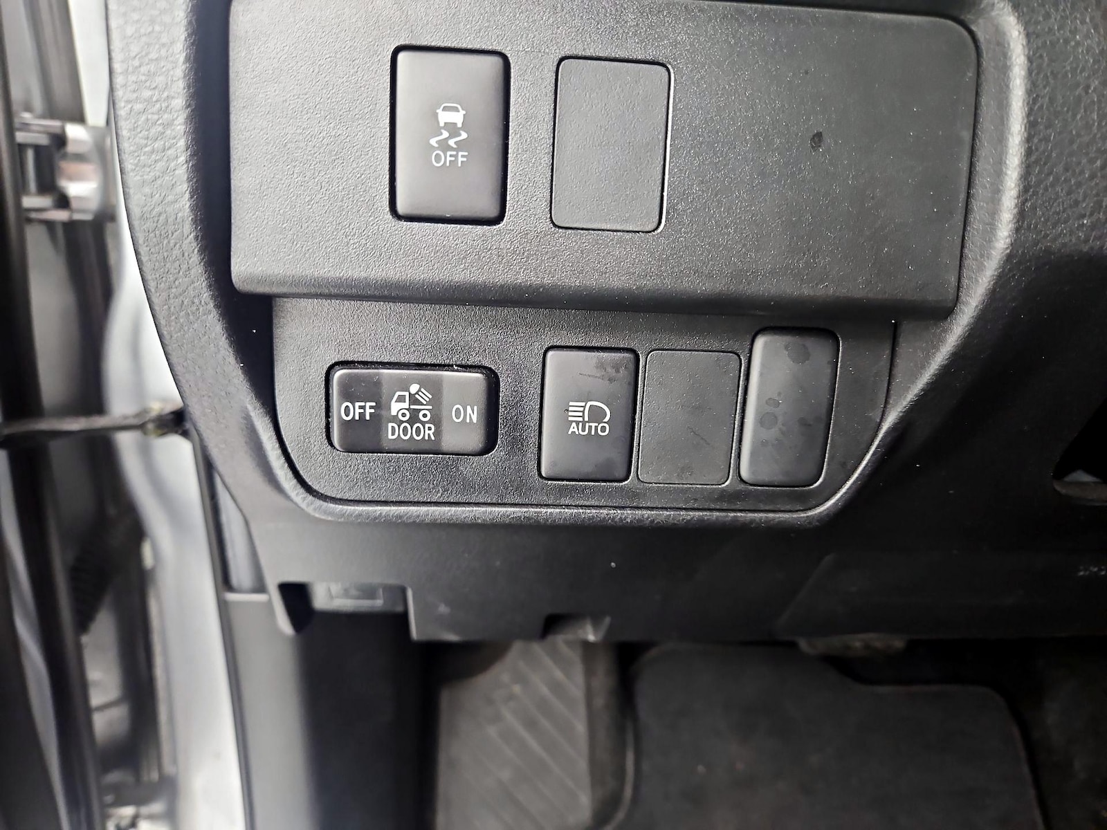 2023 Toyota Tacoma SR5 - Photo 14