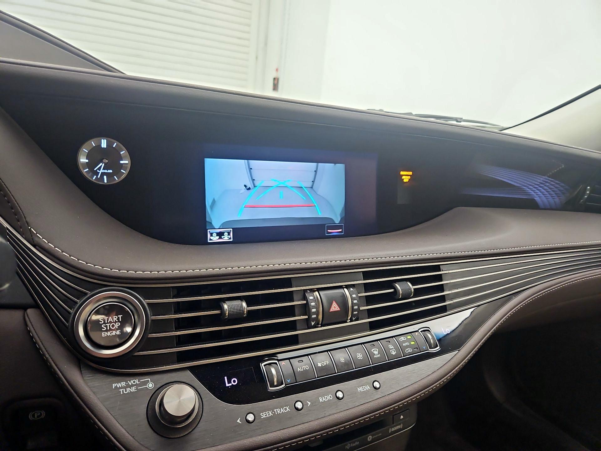 Thumbnail: 2019 Lexus LS - 14