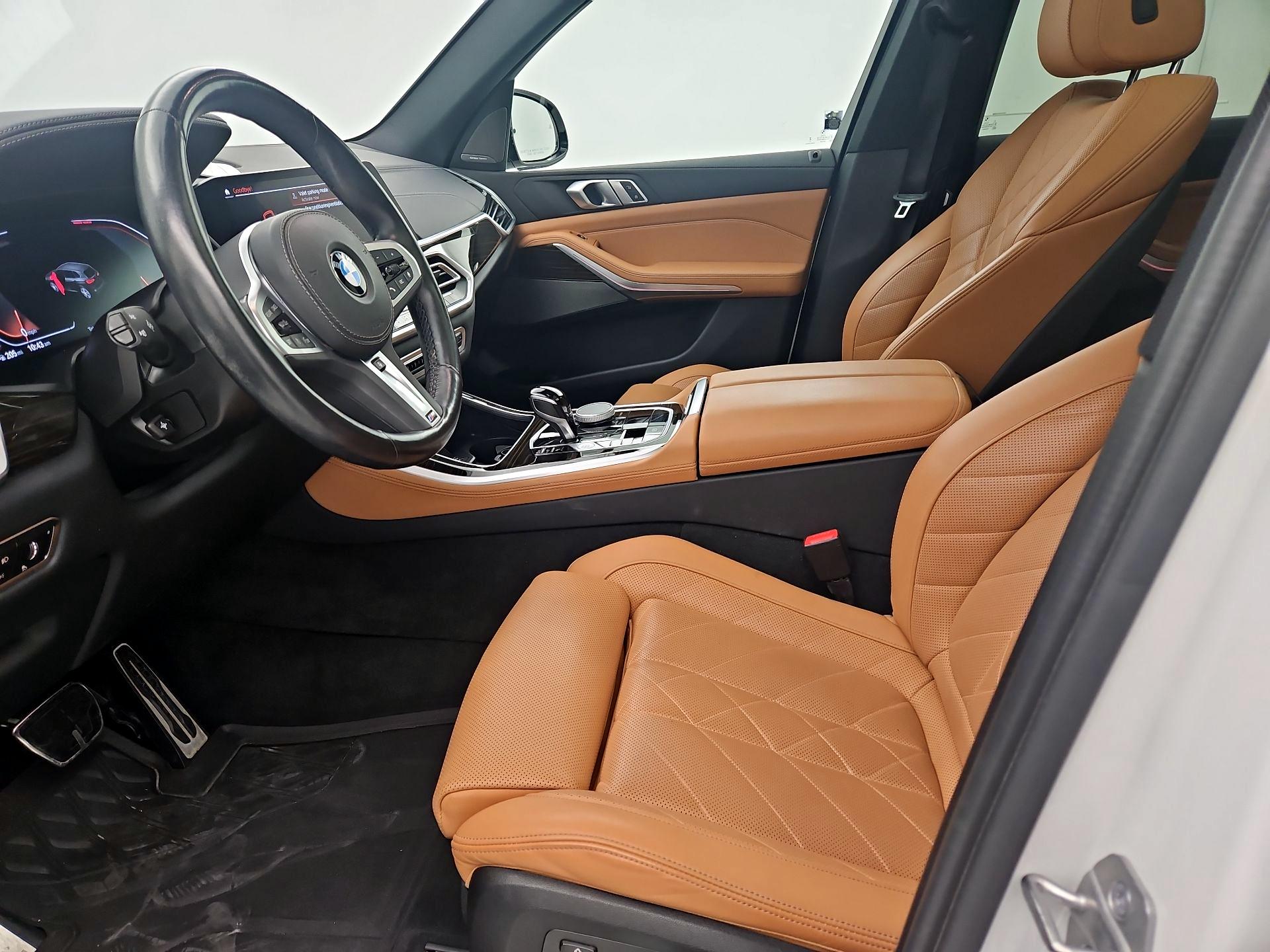 Thumbnail: 2023 BMW X5 - 11