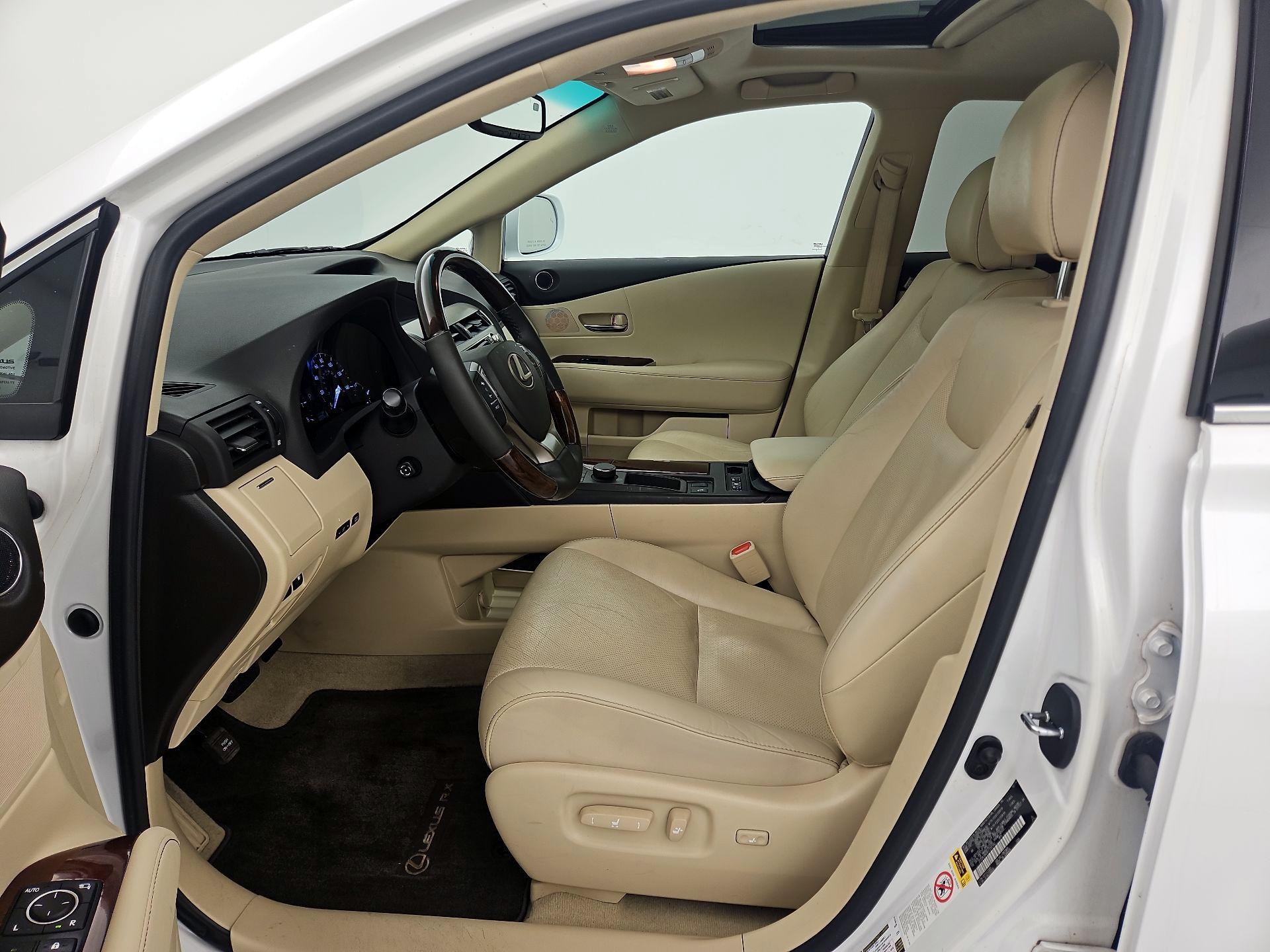 Thumbnail: 2015 Lexus RX - 11