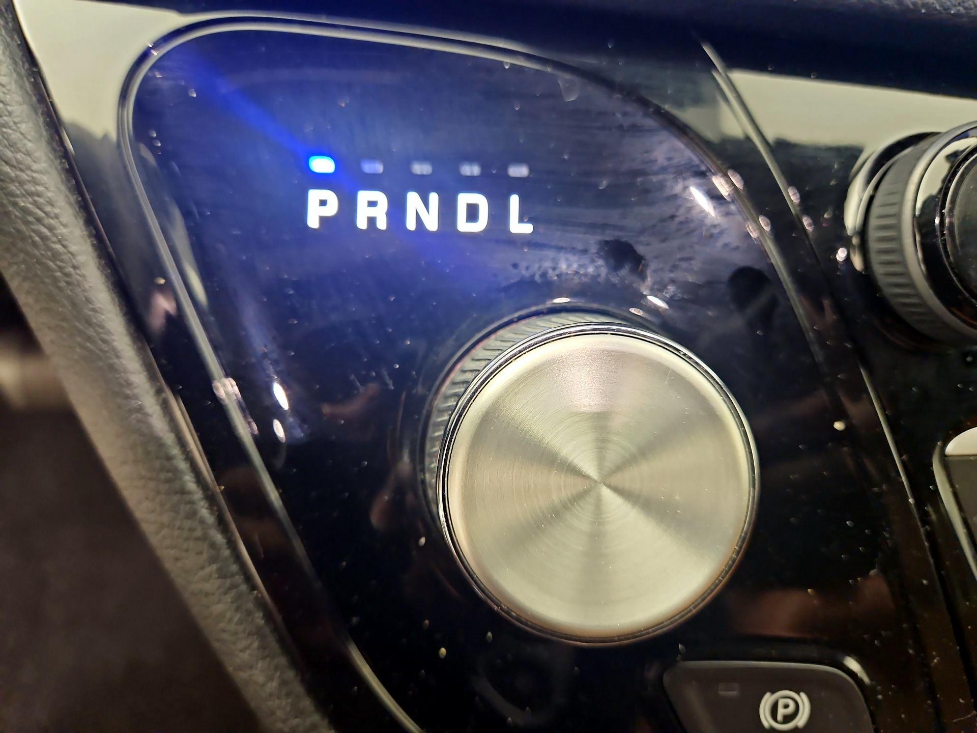 Thumbnail: 2021 Chrysler Pacifica - 18