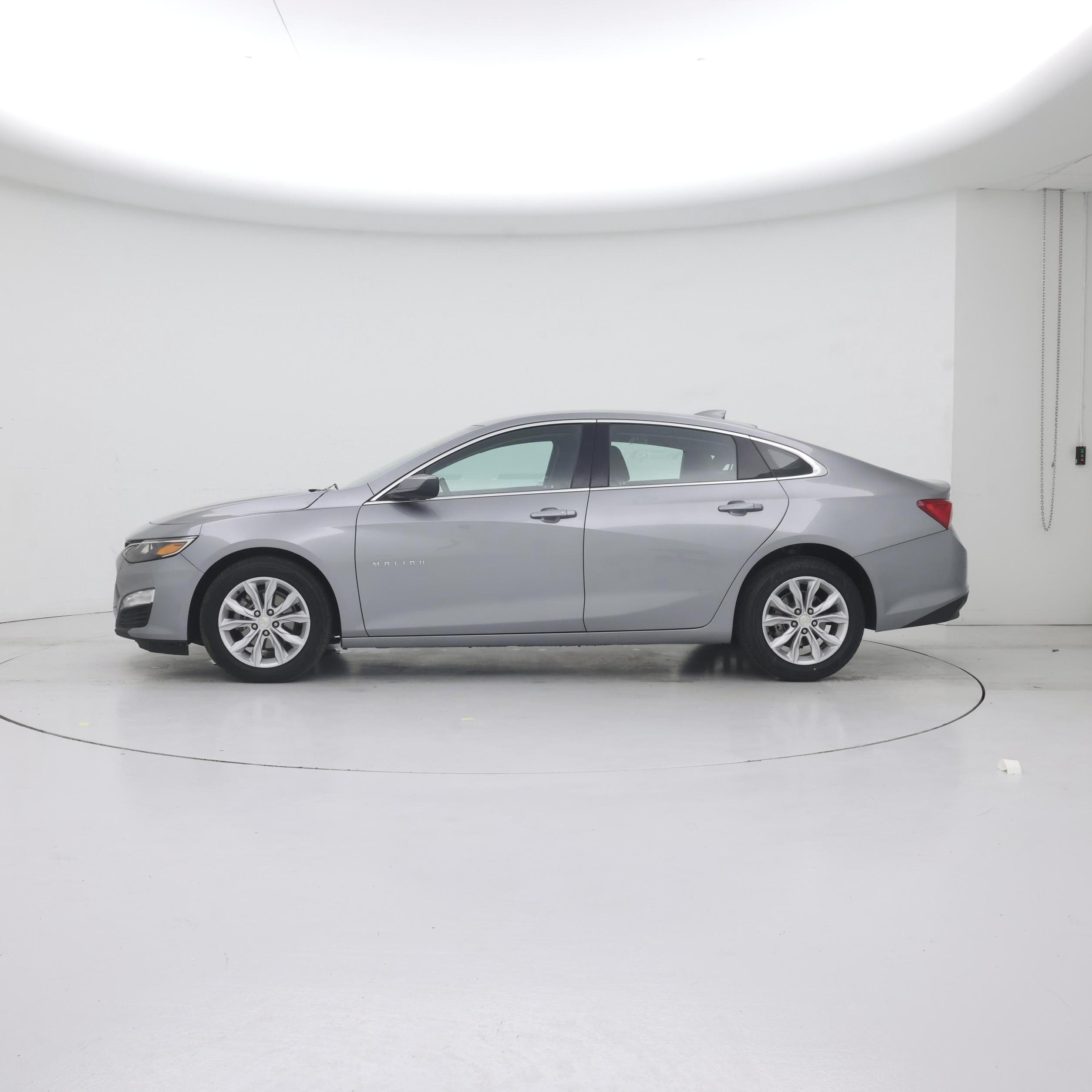 Thumbnail: 2025 Chevrolet Malibu - 3