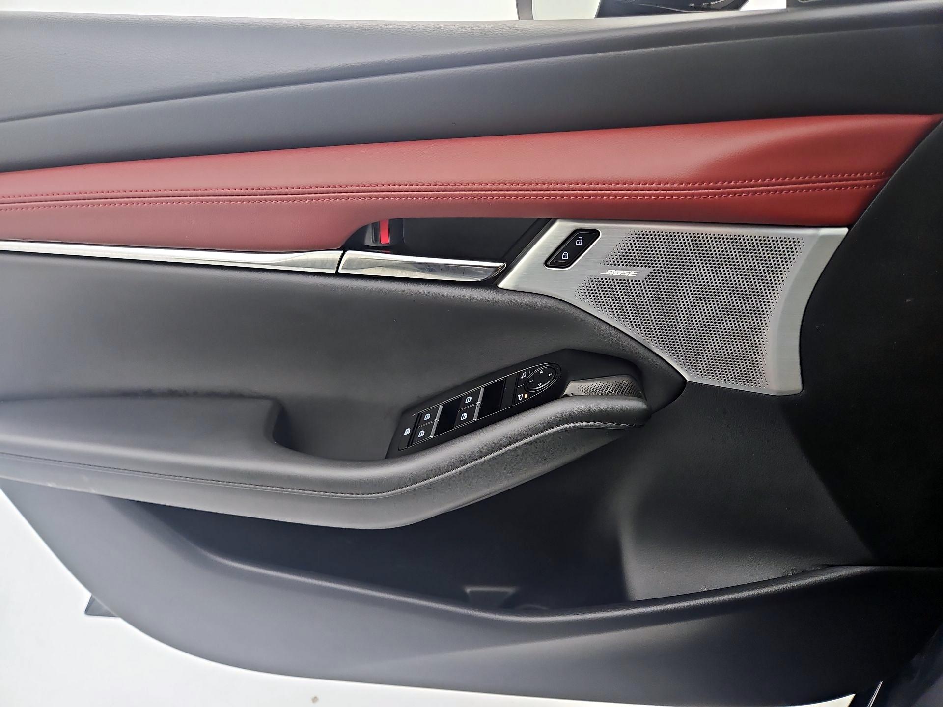 Thumbnail: 2025 Mazda Mazda3 - 12