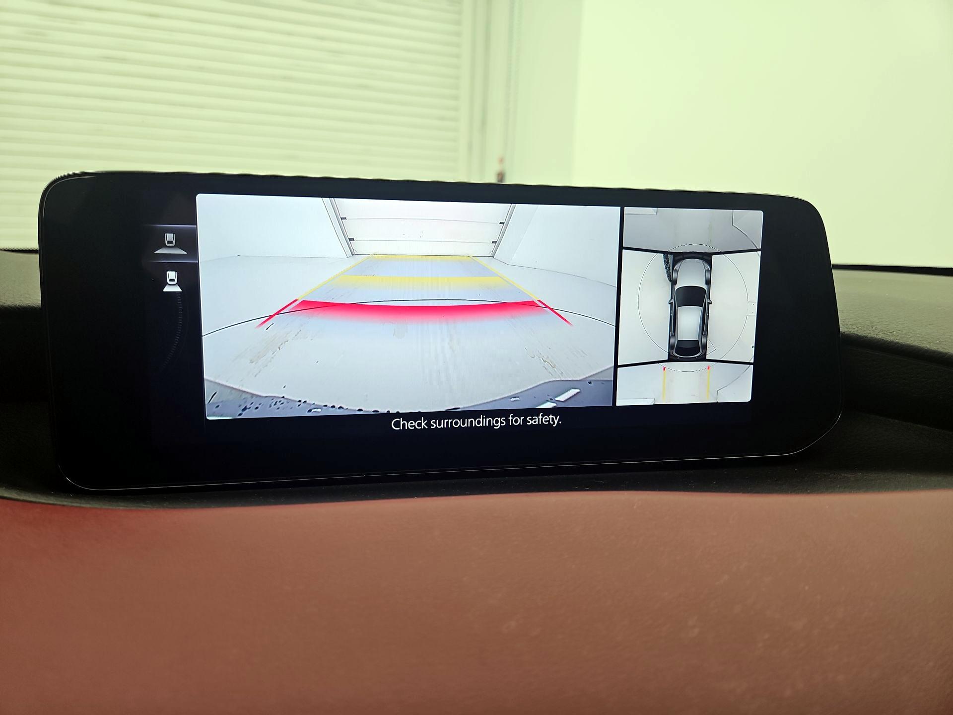 Thumbnail: 2025 Mazda Mazda3 - 15