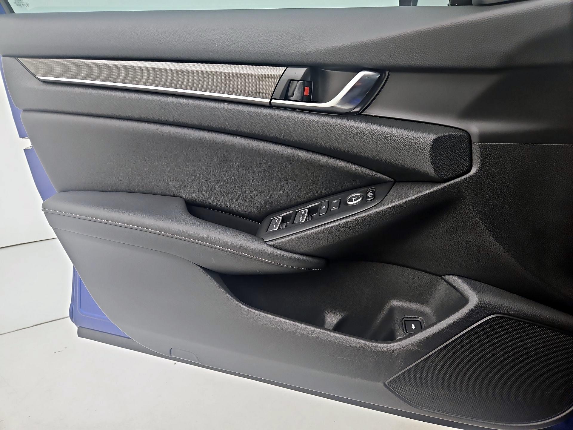 Thumbnail: 2021 Honda Accord - 12