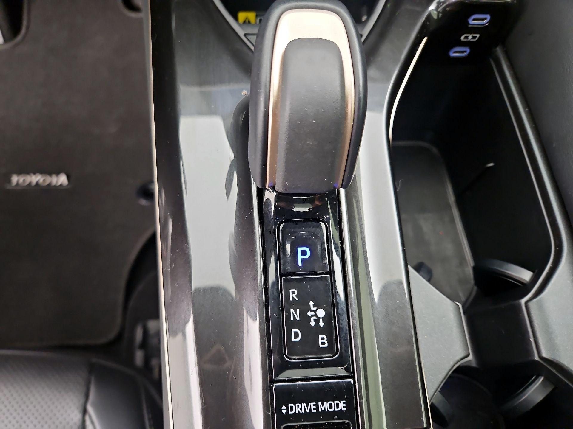 Thumbnail: 2024 Toyota Crown - 17