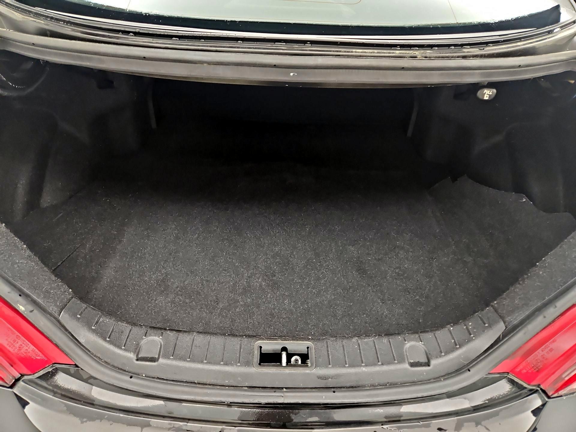 Thumbnail: 2016 Hyundai Genesis - 20