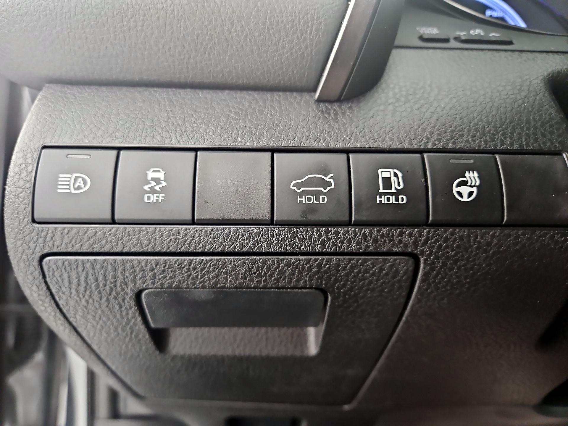 Thumbnail: 2023 Toyota Camry - 13