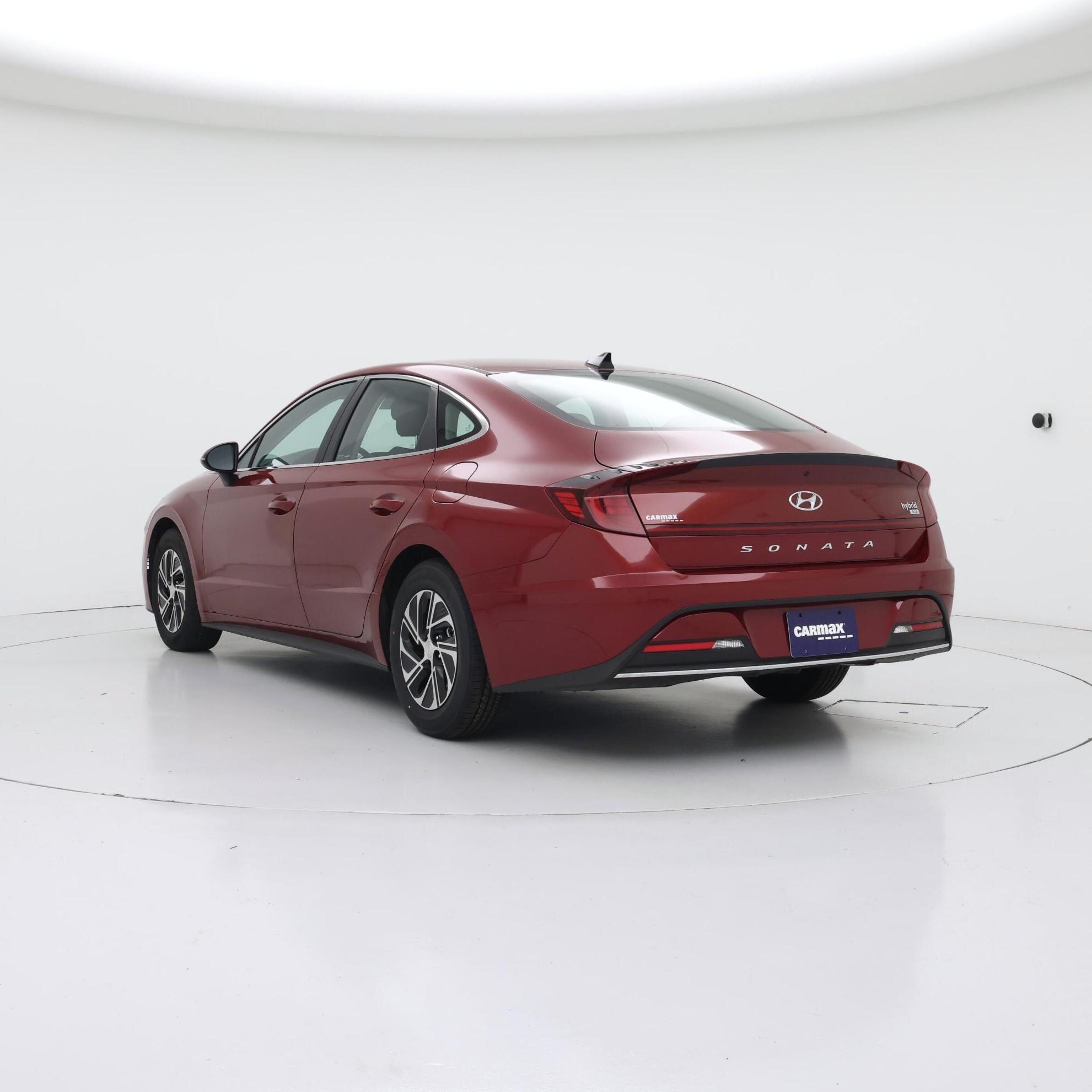 Thumbnail: 2023 Hyundai Sonata - 2