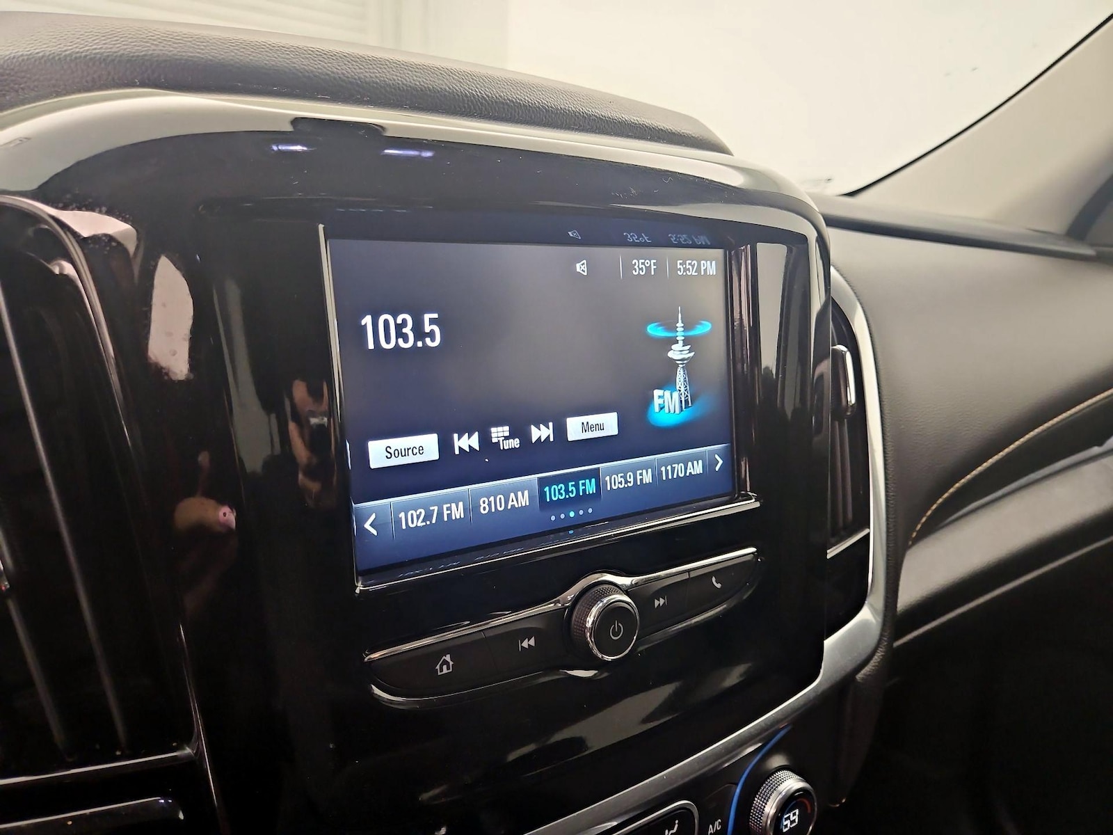 2019 Chevrolet Traverse LS - Photo 16