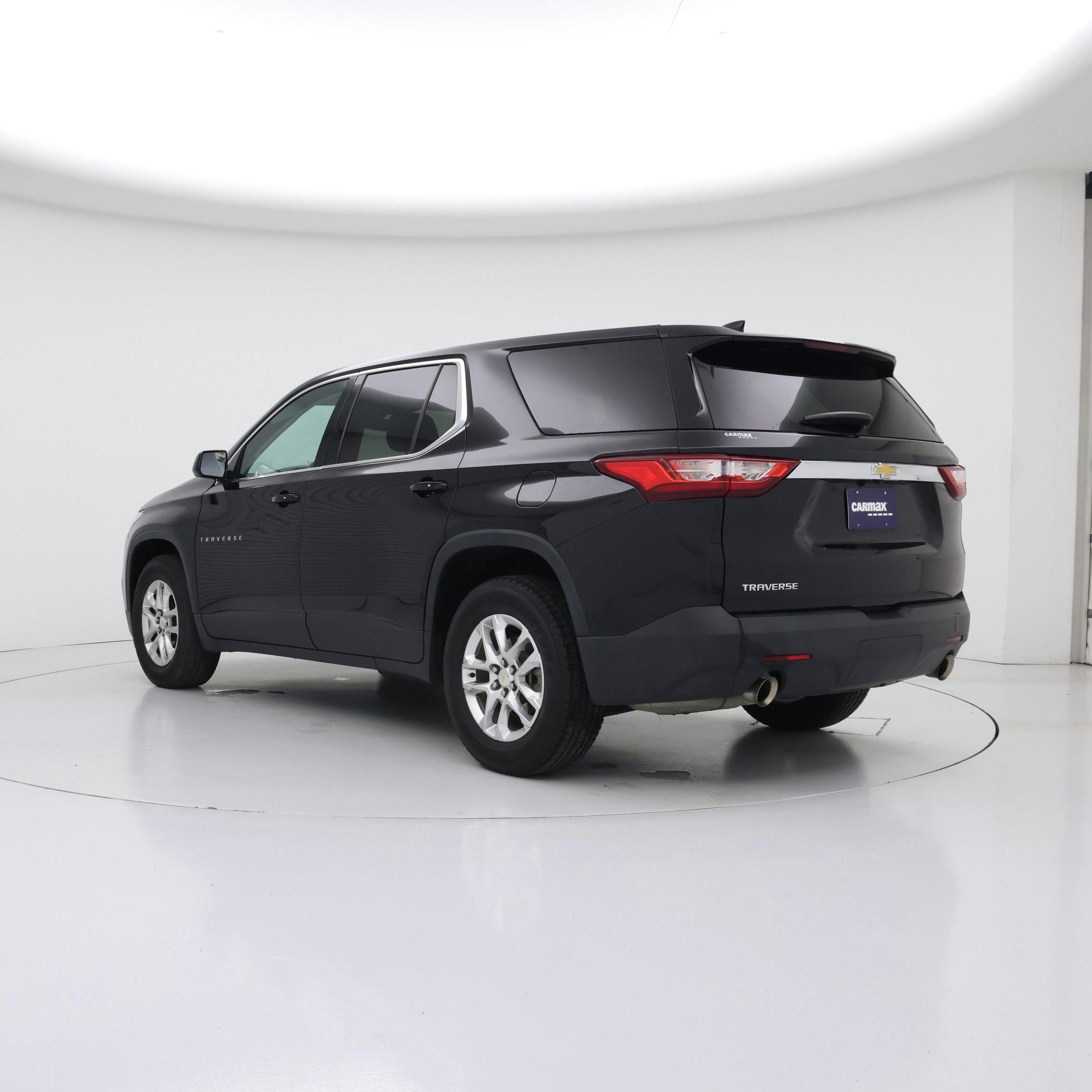 Thumbnail: 2019 Chevrolet Traverse - 2