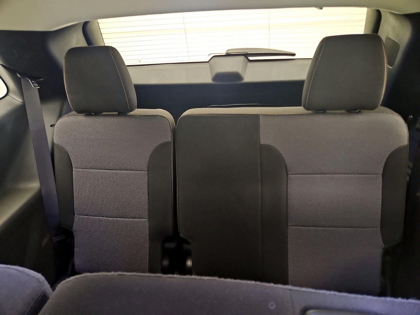 2019 Chevrolet Traverse LS - Photo 21