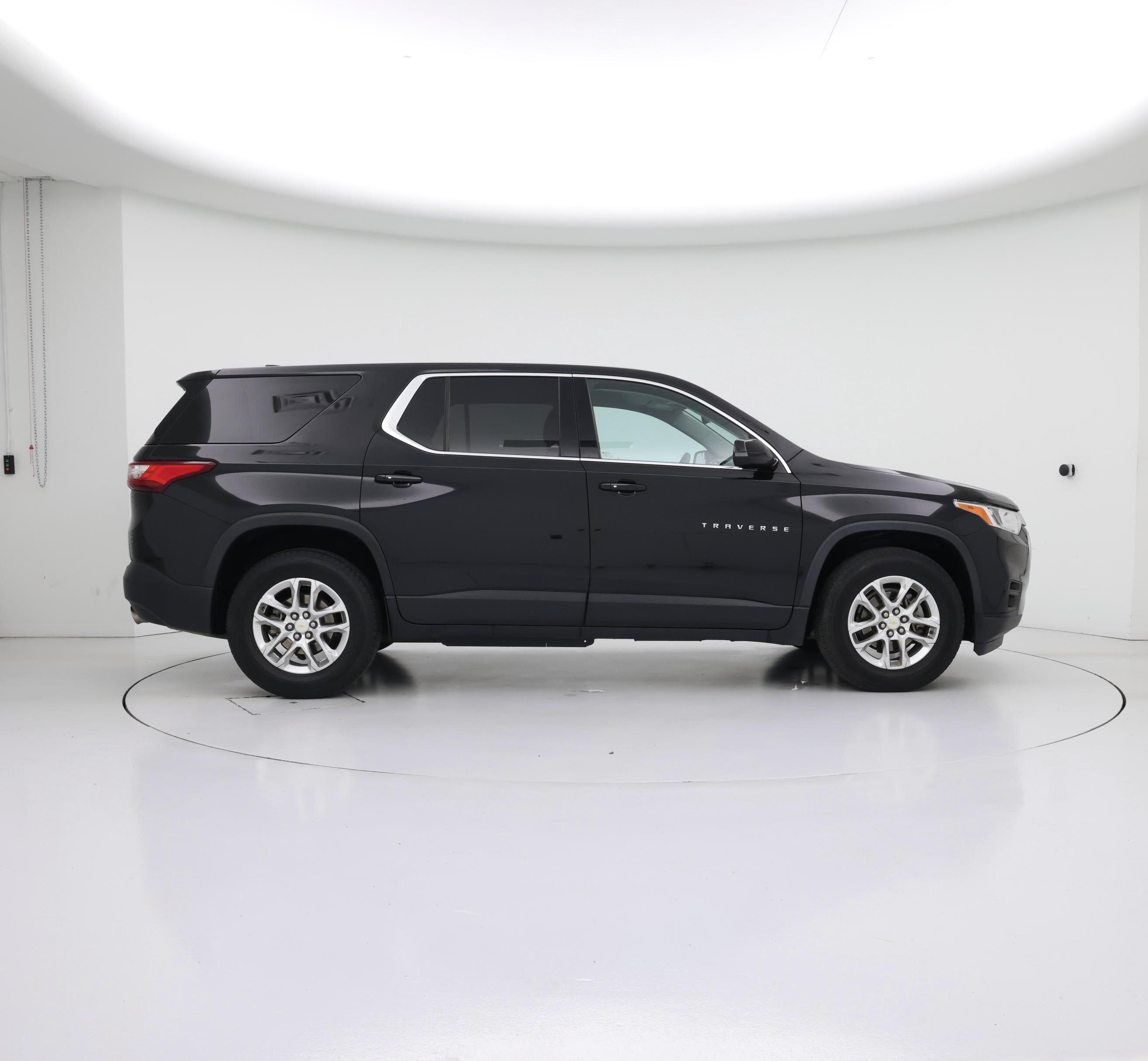 Thumbnail: 2019 Chevrolet Traverse - 7