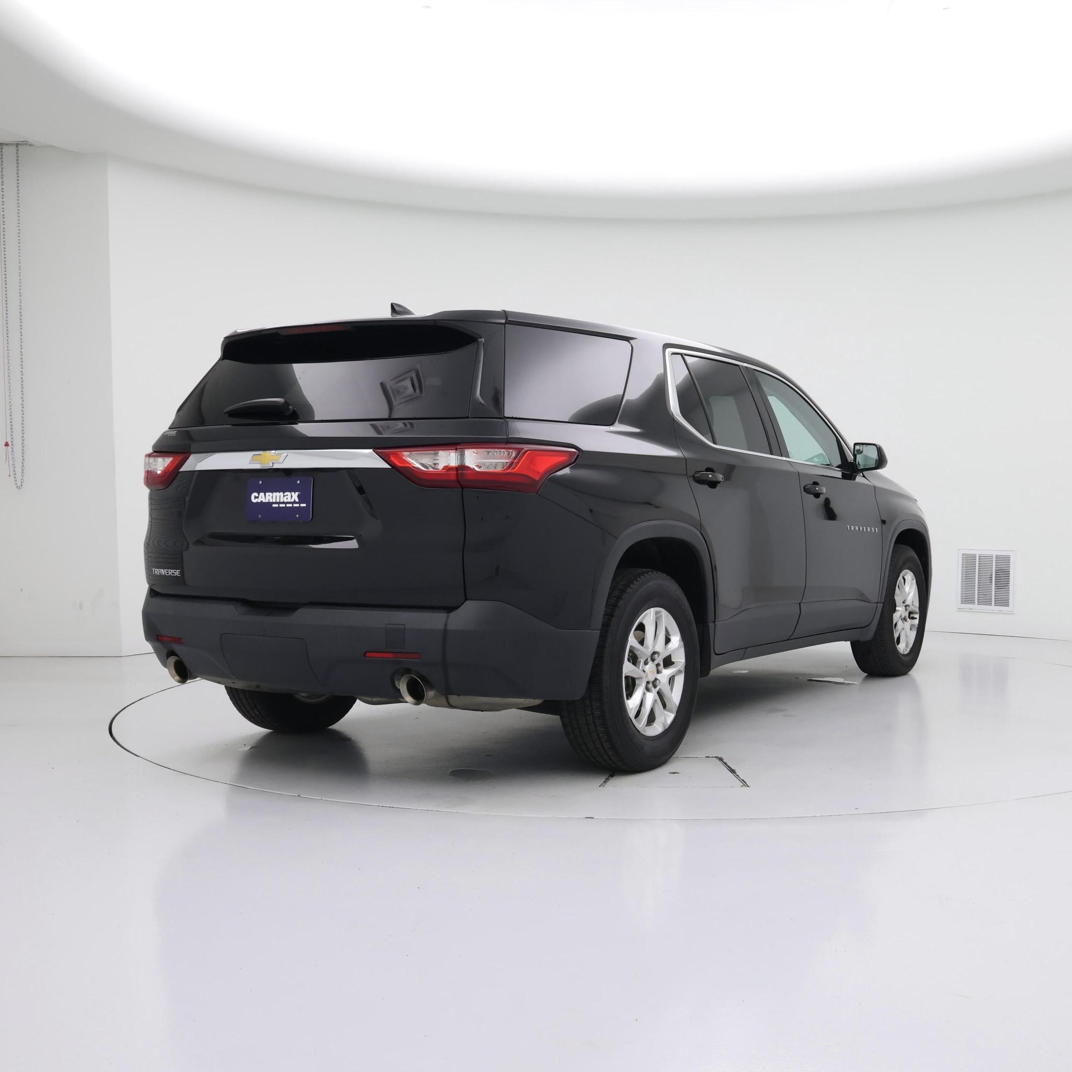 Thumbnail: 2019 Chevrolet Traverse - 8