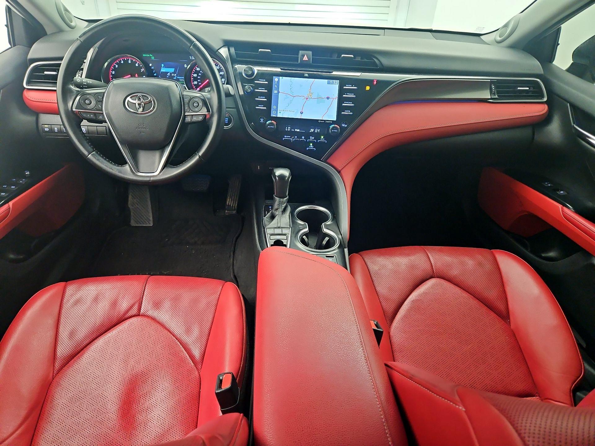 Thumbnail: 2020 Toyota Camry - 9