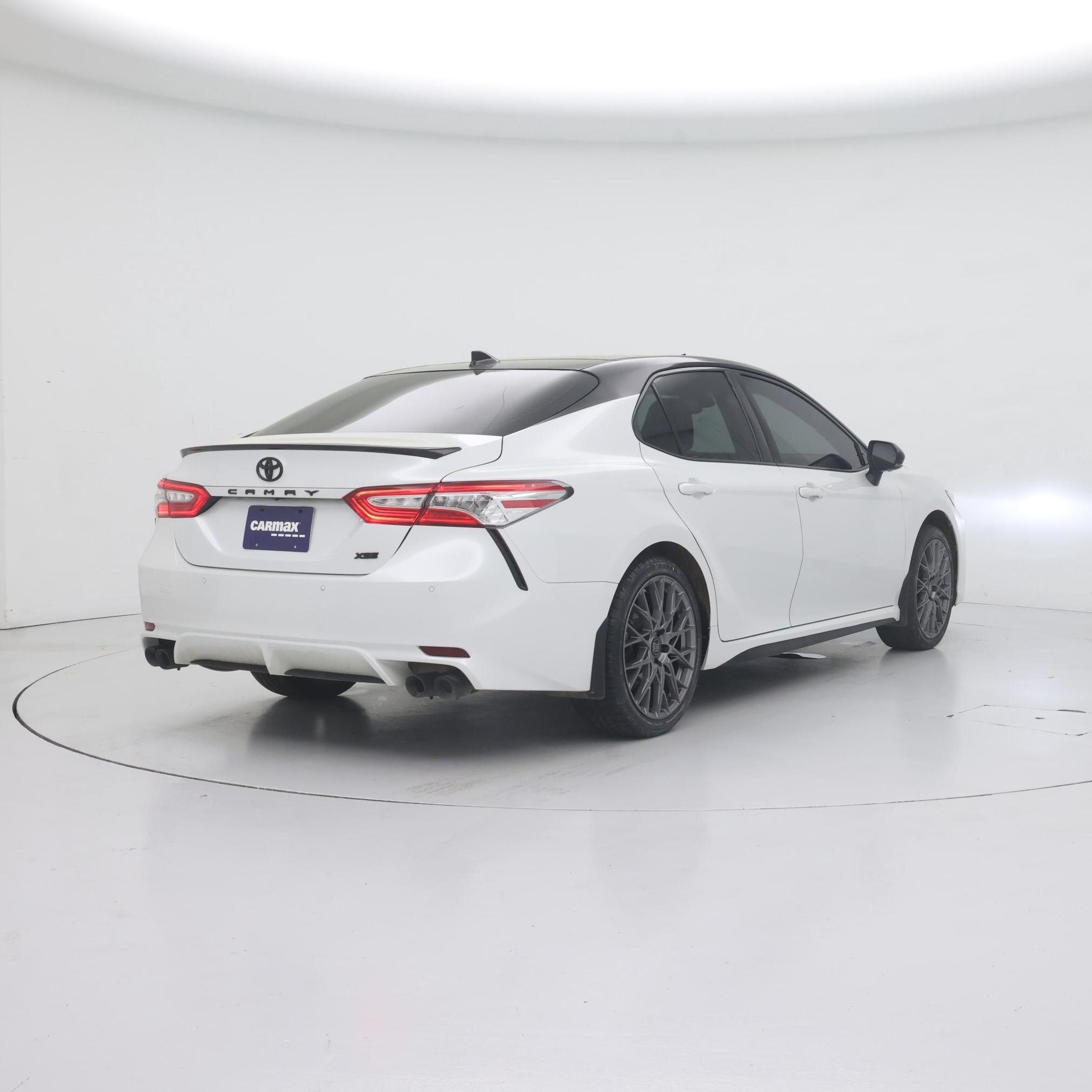 Thumbnail: 2020 Toyota Camry - 8