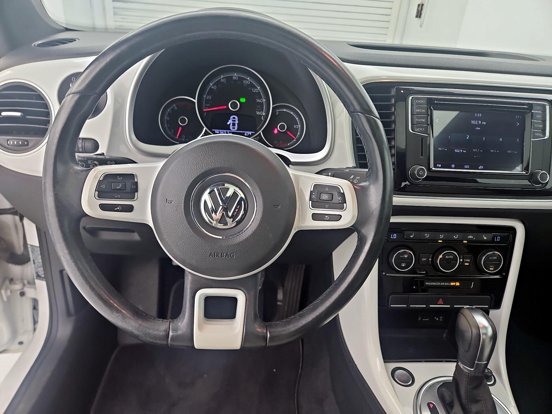 Thumbnail: 2018 Volkswagen Beetle - 10