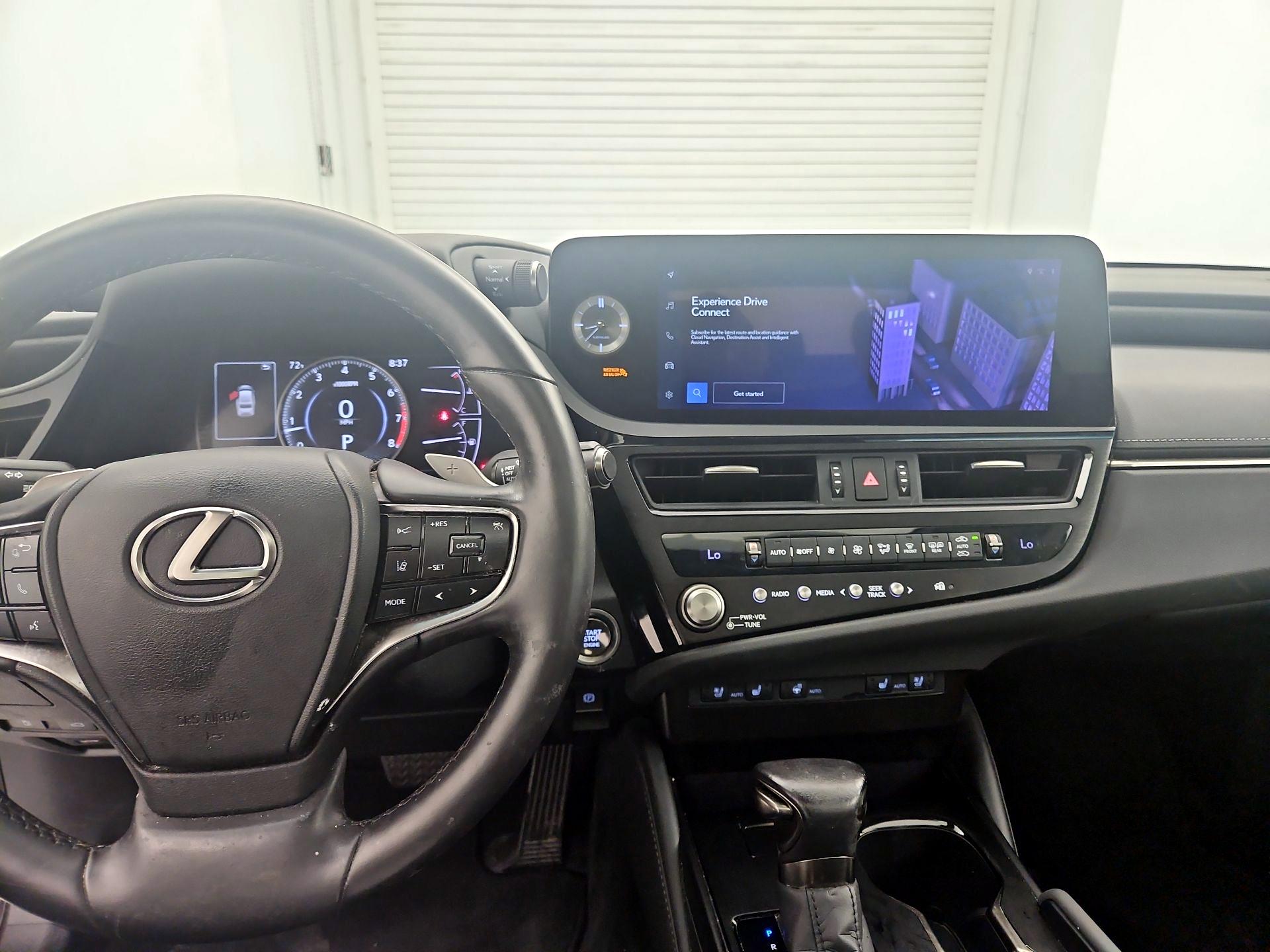 Thumbnail: 2023 Lexus ES - 9