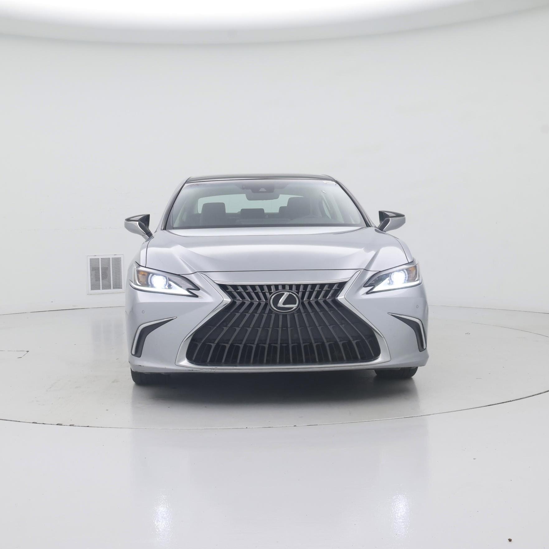 Thumbnail: 2023 Lexus ES - 5
