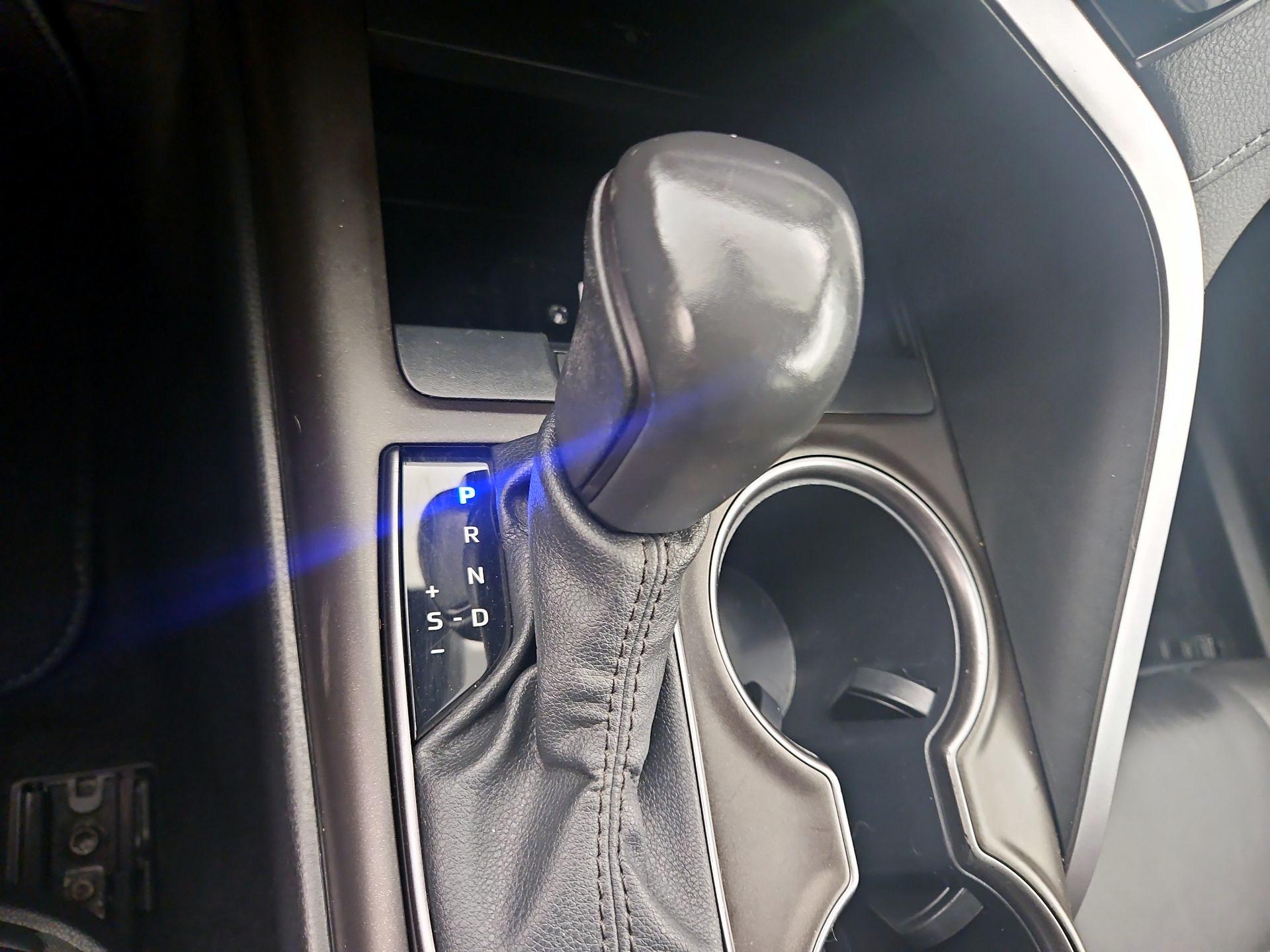 Thumbnail: 2024 Toyota Camry - 17