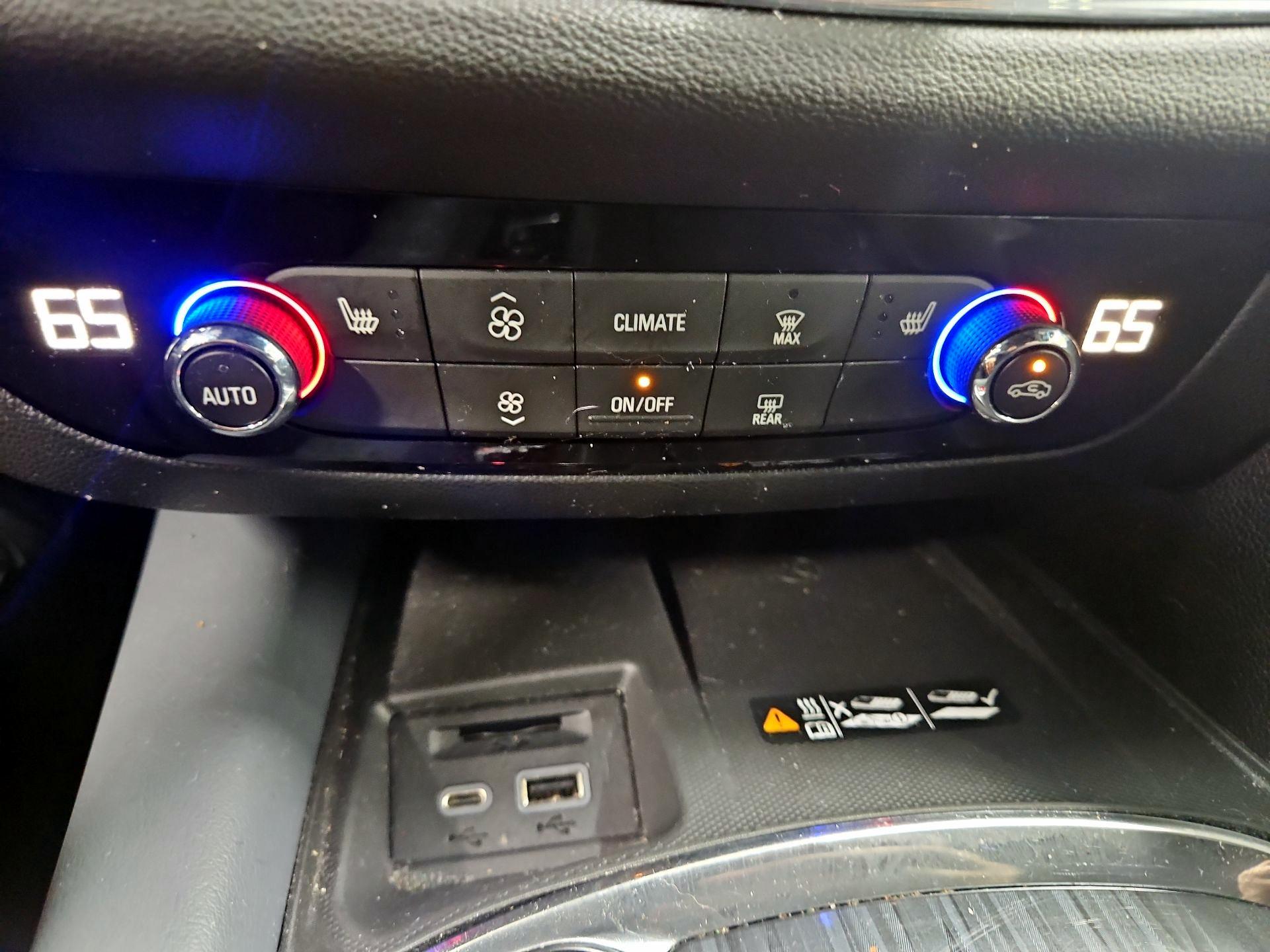 Thumbnail: 2023 Buick Enclave - 15