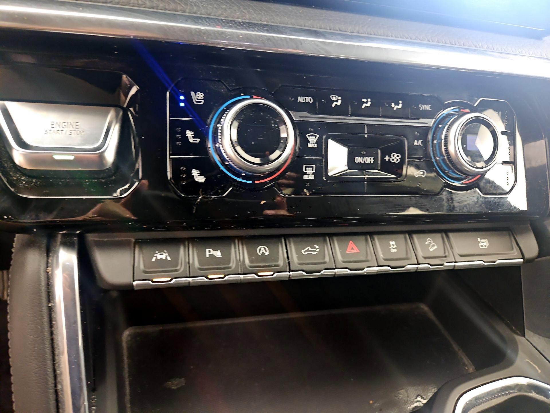 Thumbnail: 2022 GMC Sierra 1500 - 16