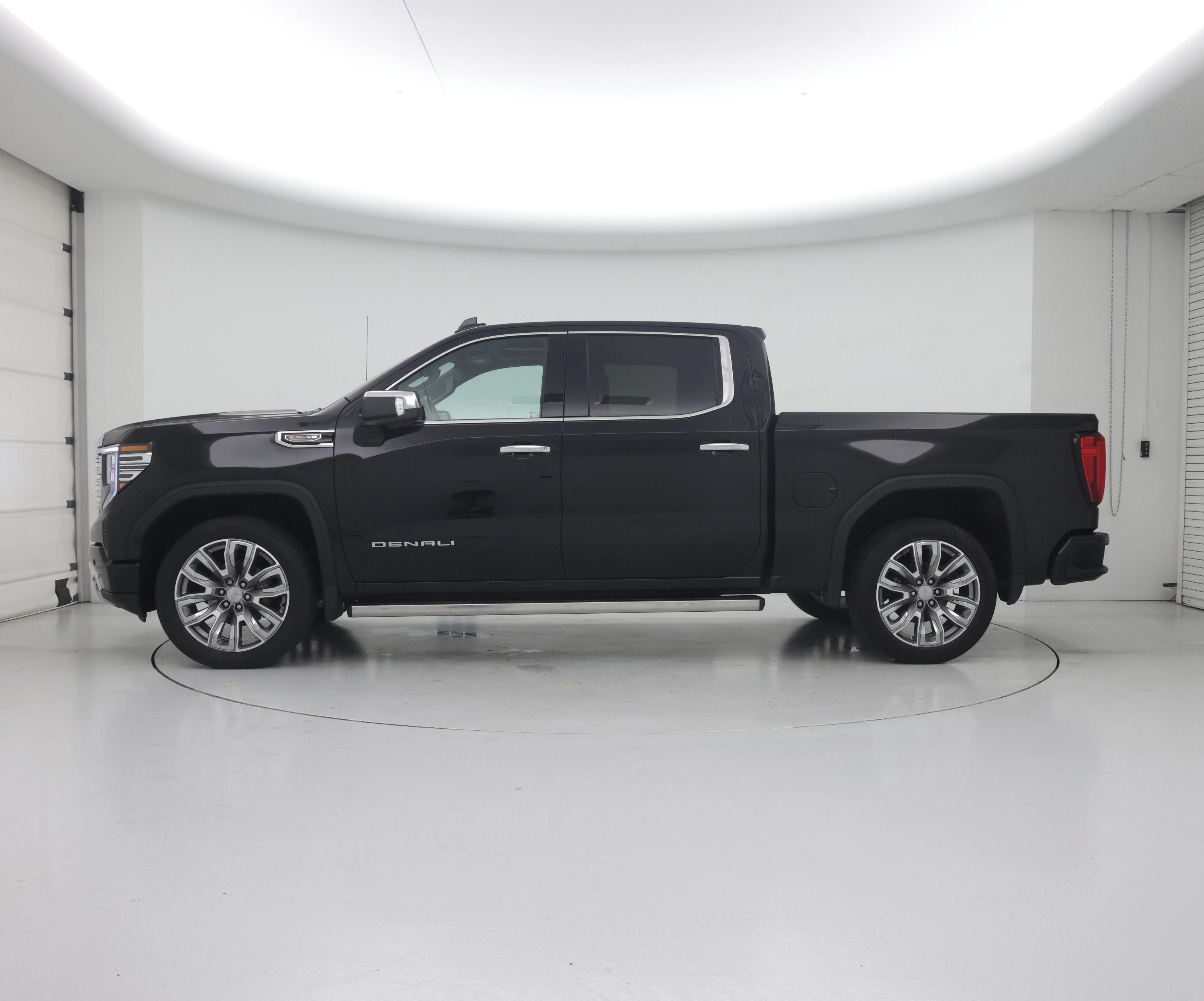 Thumbnail: 2022 GMC Sierra 1500 - 3