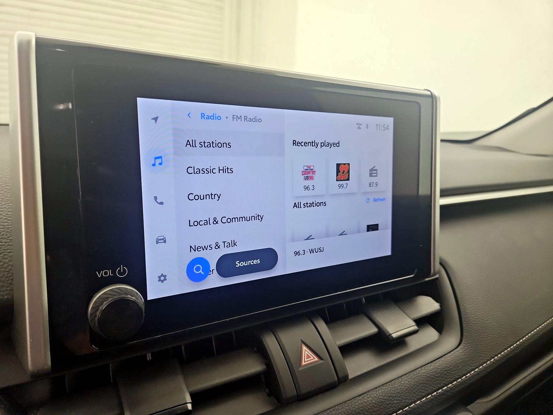 Thumbnail: 2025 Toyota RAV4 - 15