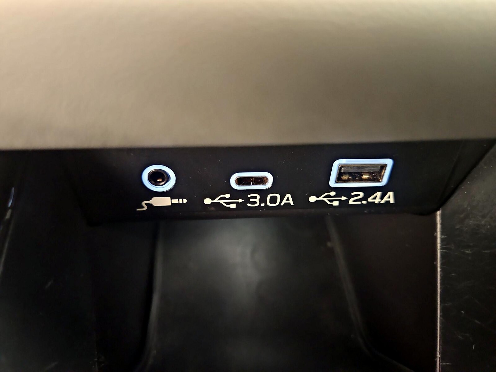 2023 Subaru Outback Premium - Photo 17