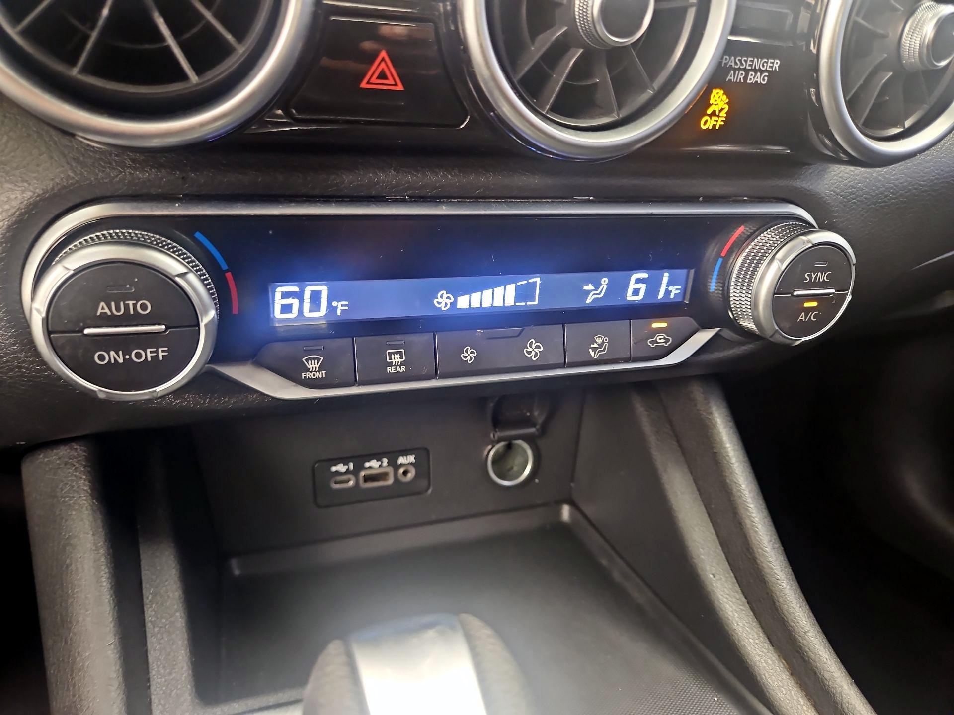 Thumbnail: 2020 Nissan Sentra - 16