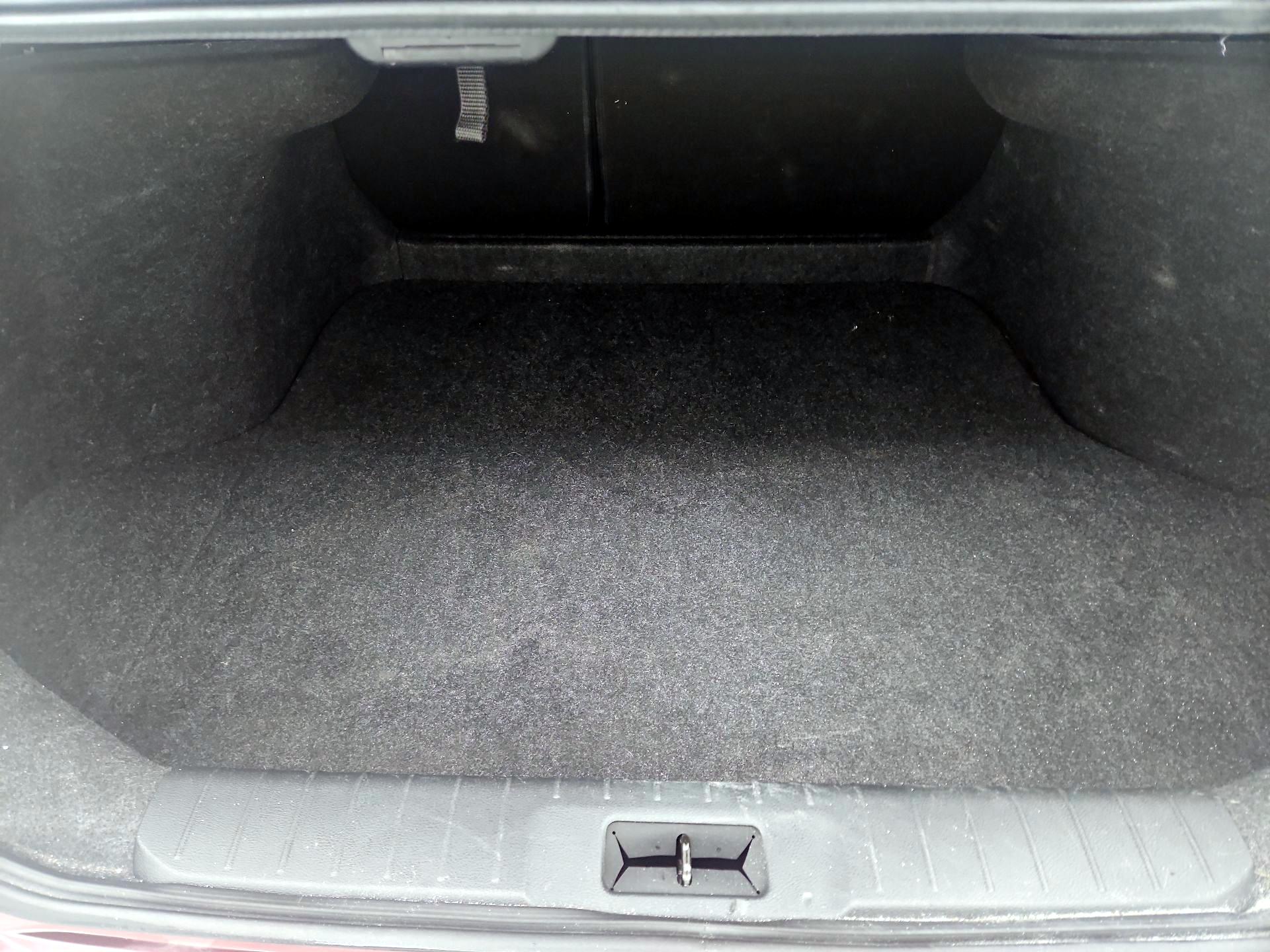 Thumbnail: 2020 Nissan Sentra - 20