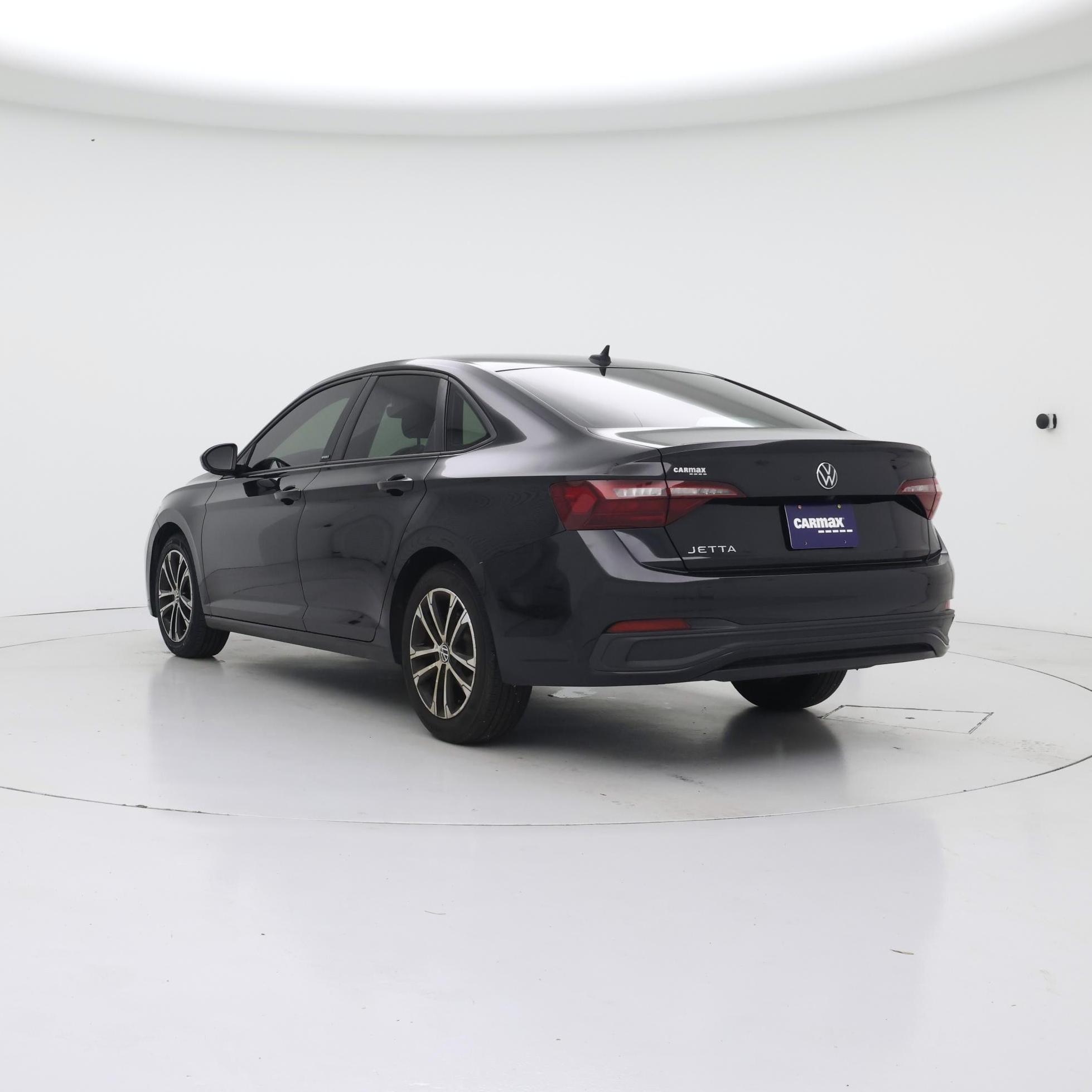 Thumbnail: 2024 Volkswagen Jetta - 2
