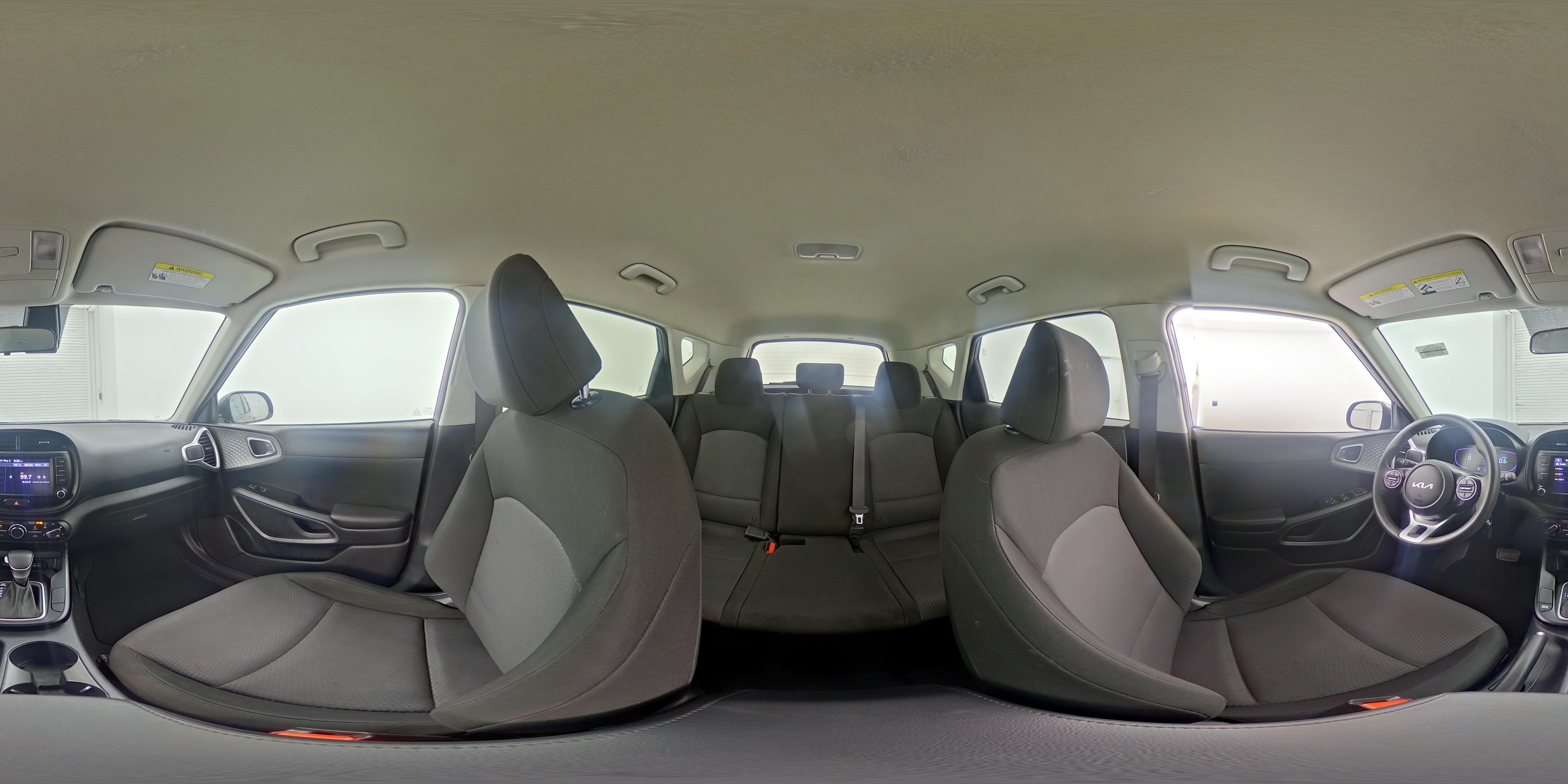 2023 Kia Soul LX - Photo 25