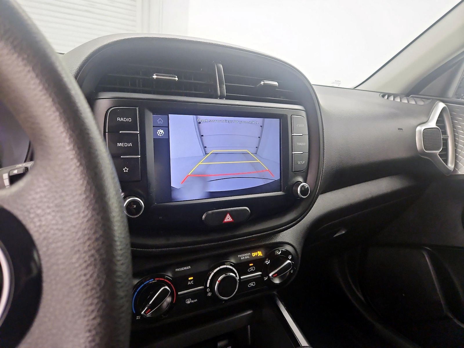 2023 Kia Soul LX - Photo 15