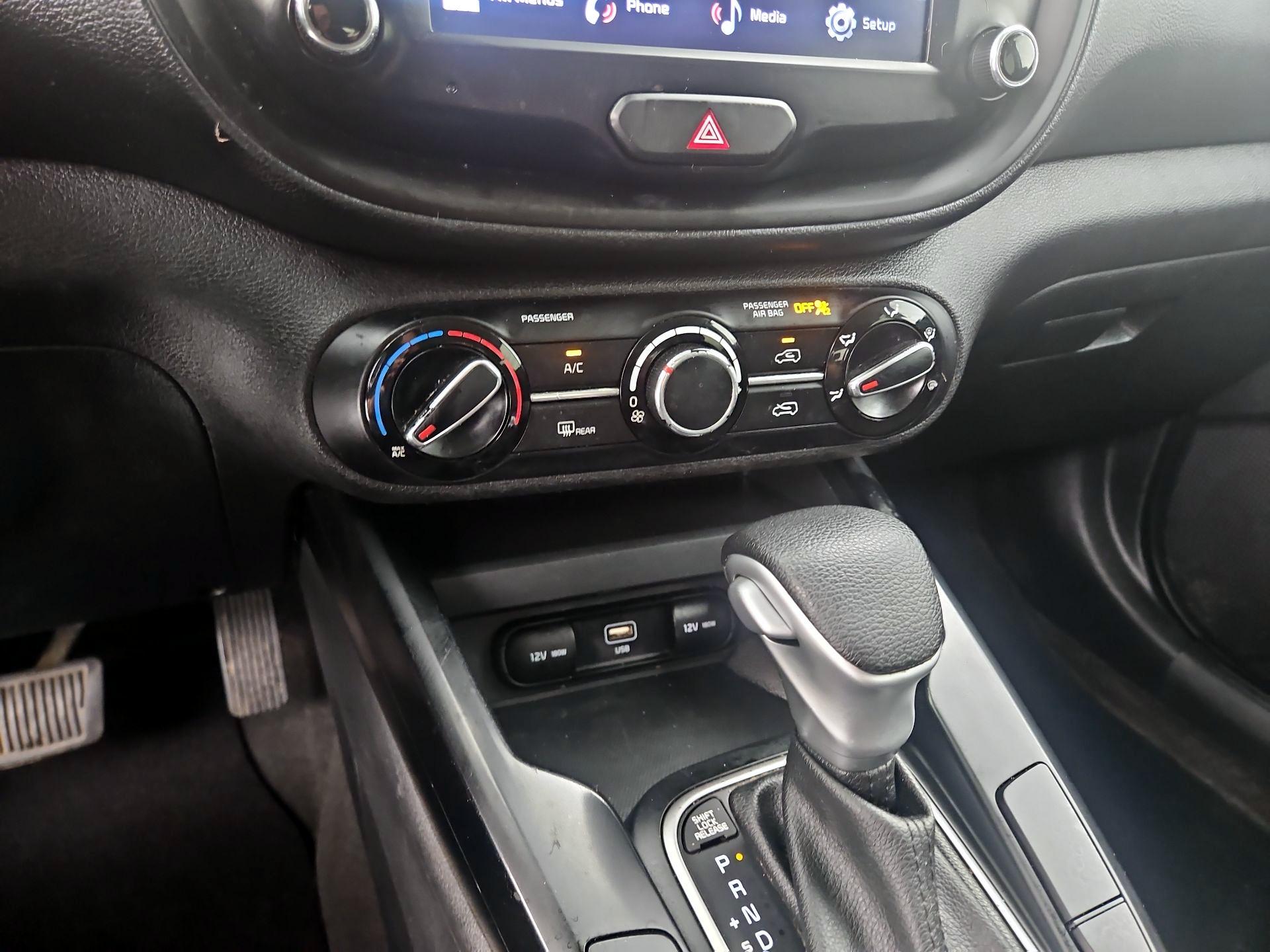 Thumbnail: 2023 Kia Soul - 16