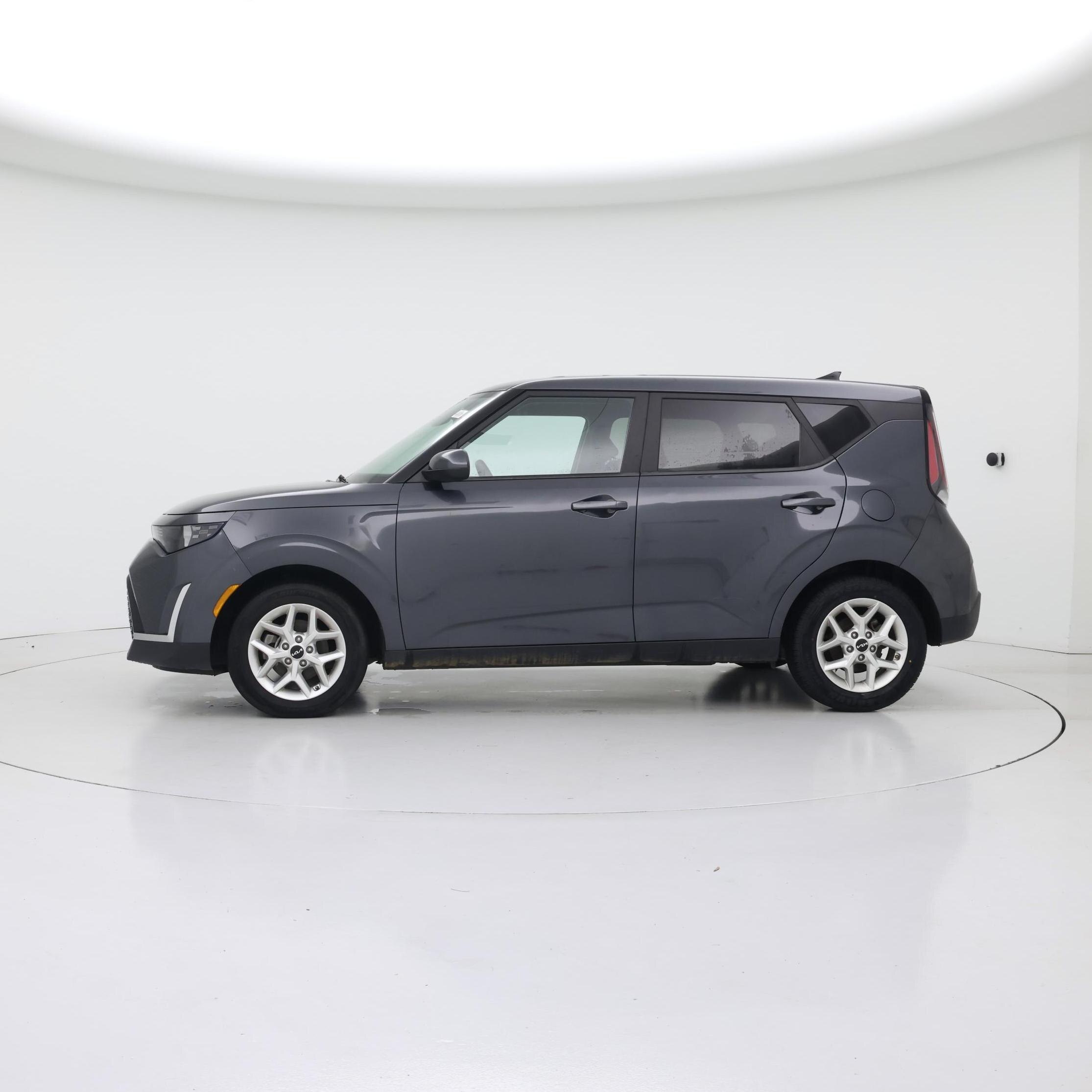 Thumbnail: 2023 Kia Soul - 3