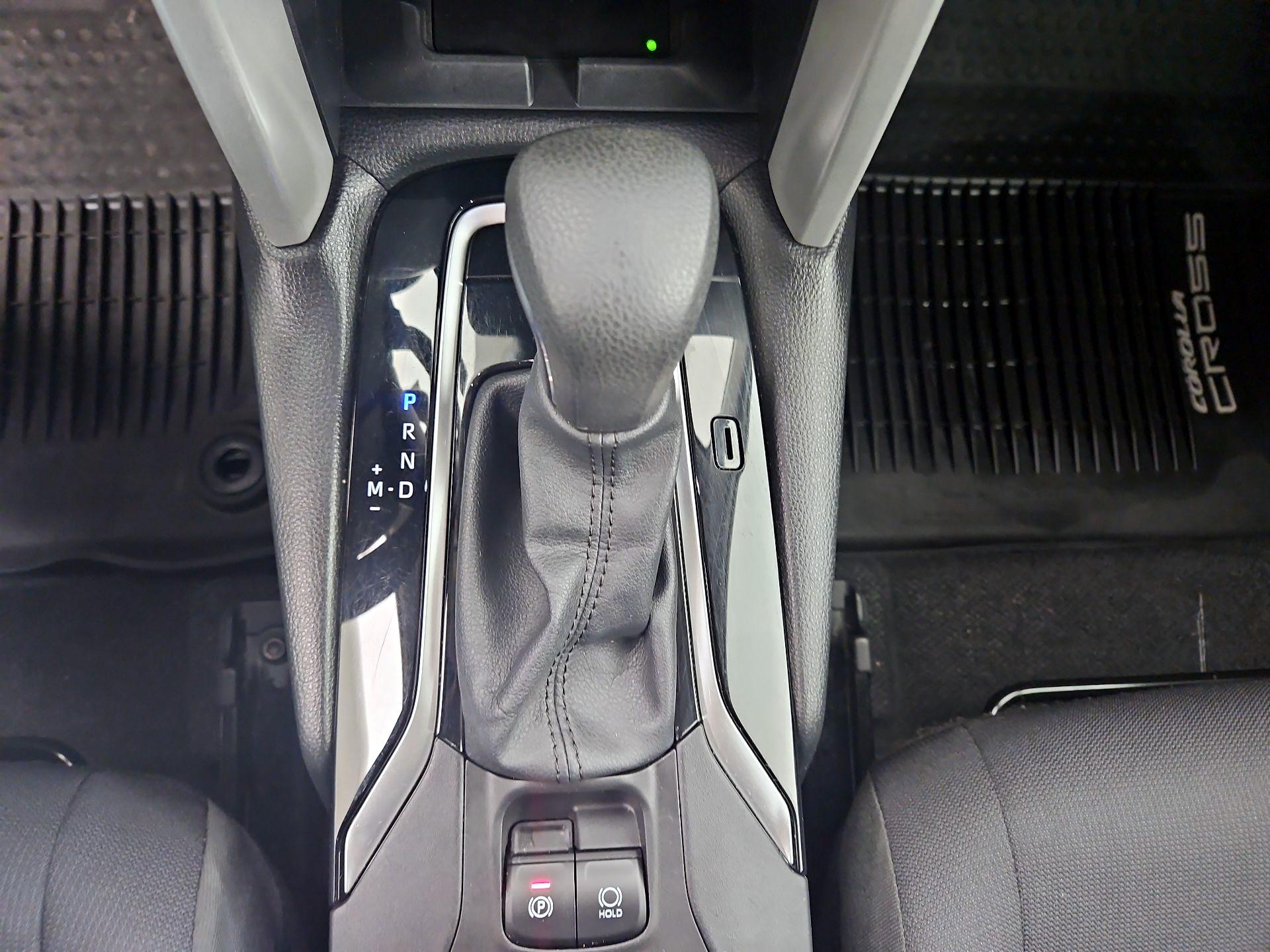 Thumbnail: 2024 Toyota Corolla Cross - 17