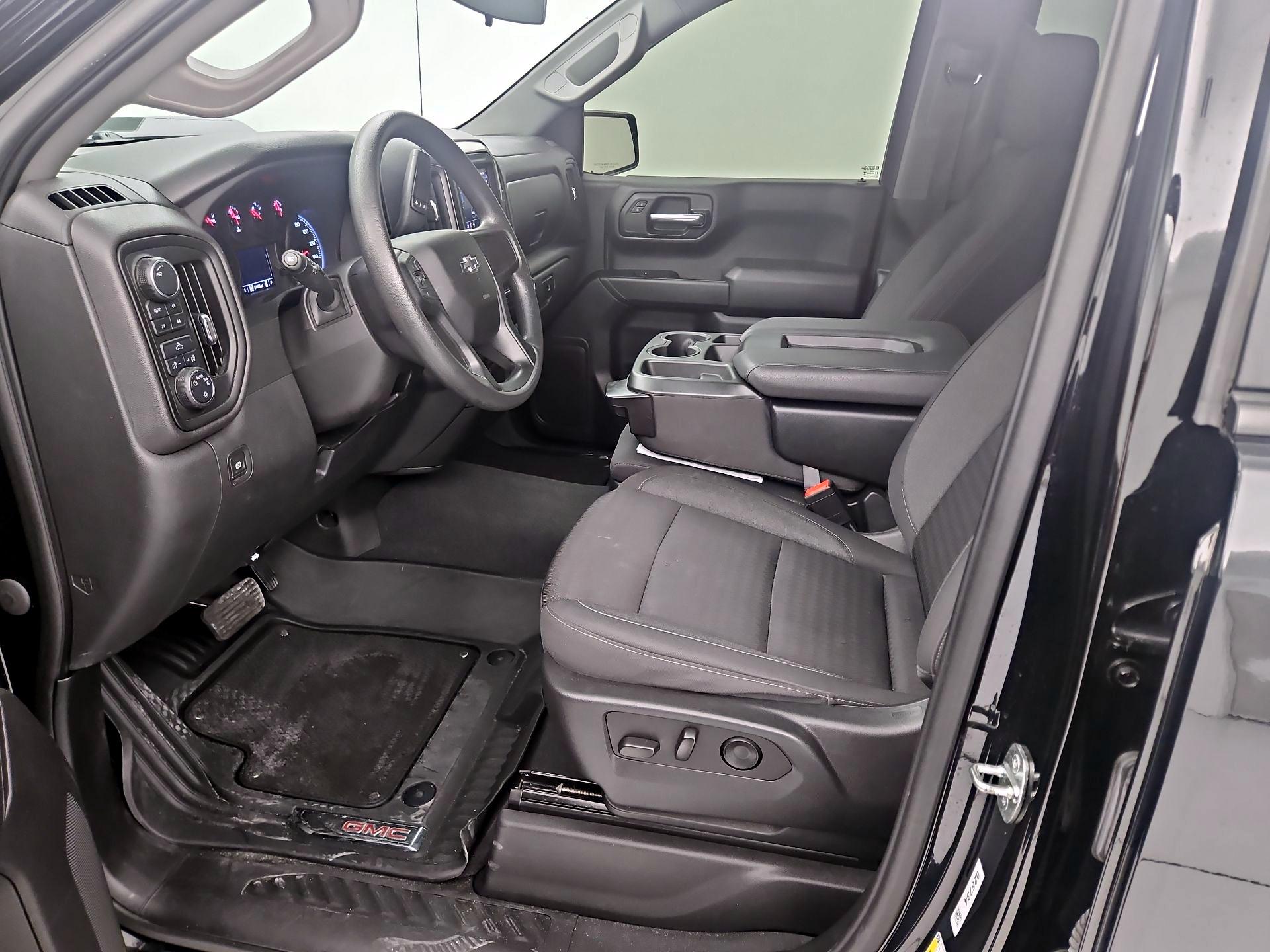 Thumbnail: 2023 Chevrolet Silverado 1500 - 11