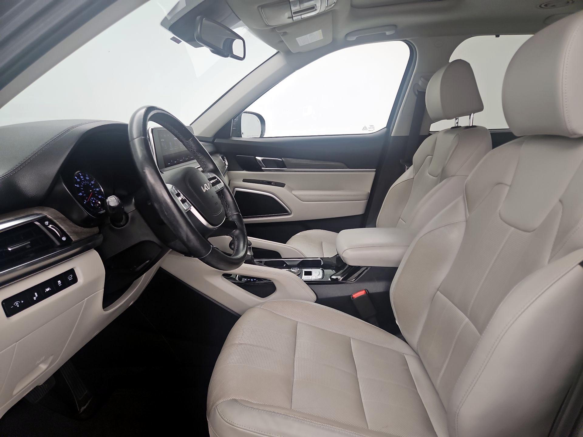 Thumbnail: 2022 Kia Telluride - 11