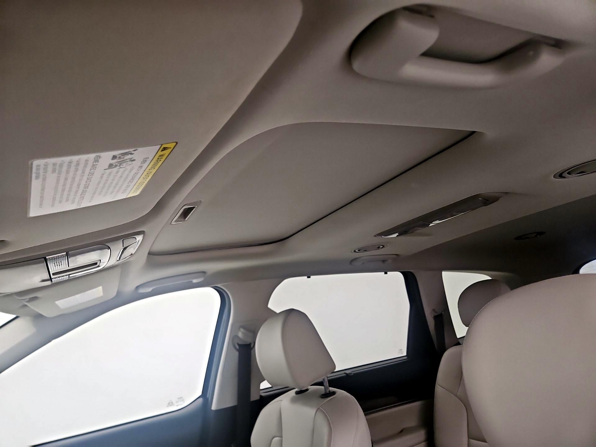 Thumbnail: 2022 Kia Telluride - 19