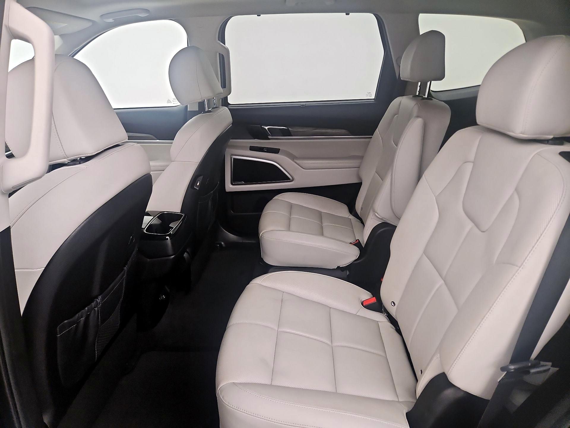 Thumbnail: 2022 Kia Telluride - 20