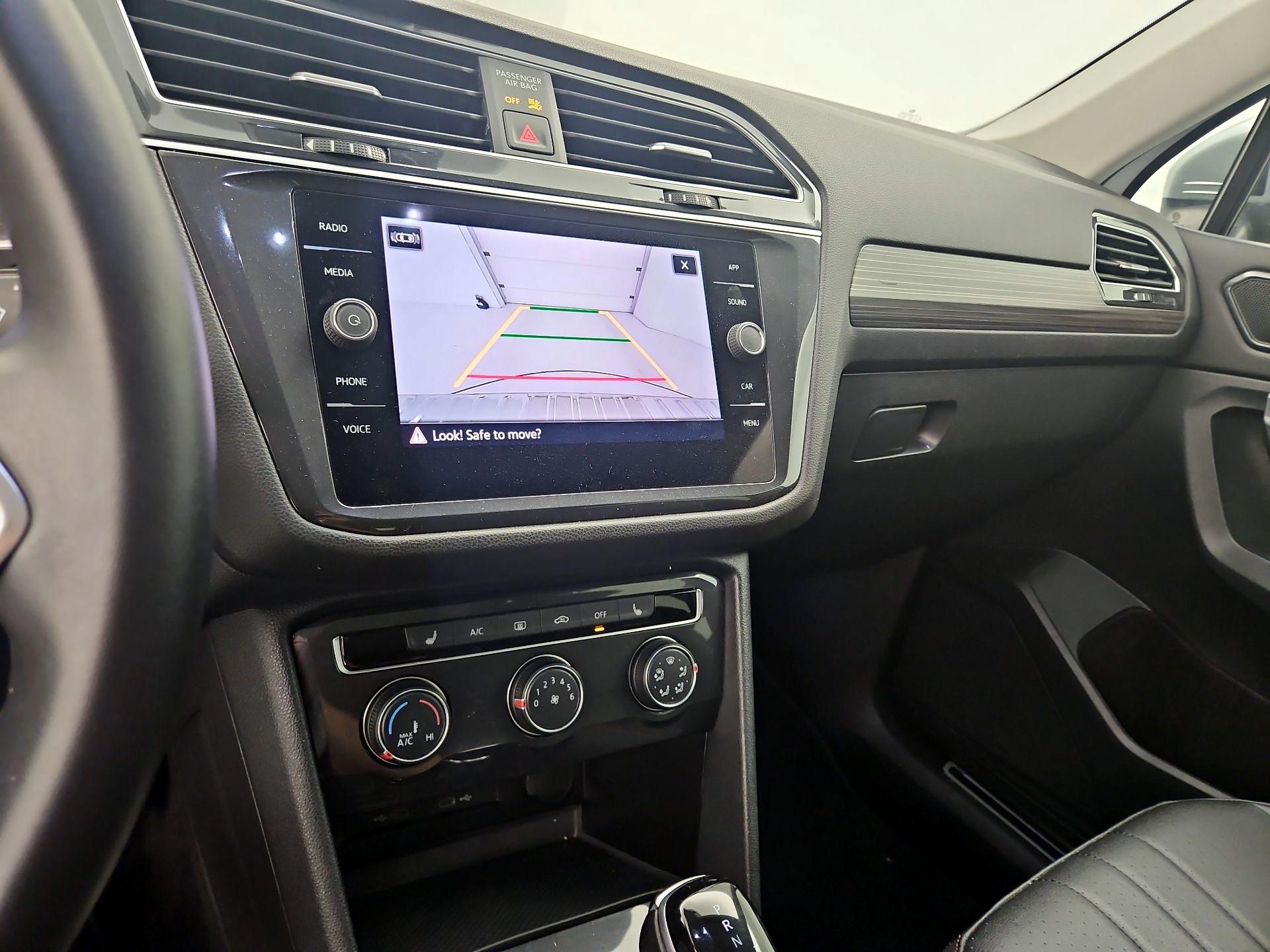 Thumbnail: 2024 Volkswagen Tiguan - 14