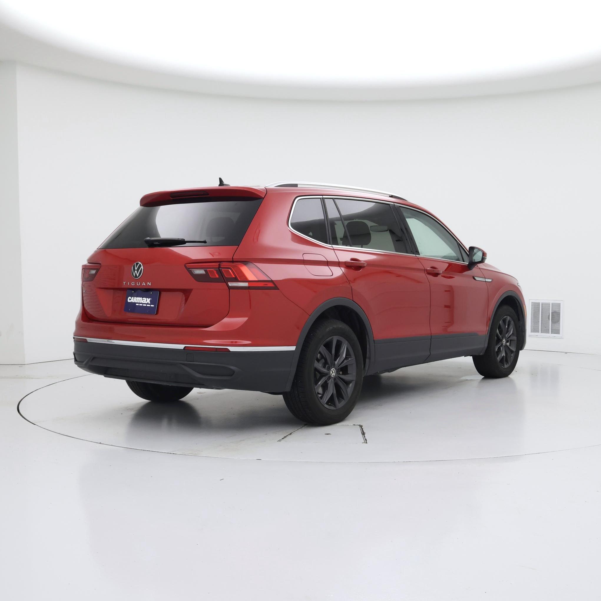 Thumbnail: 2024 Volkswagen Tiguan - 8