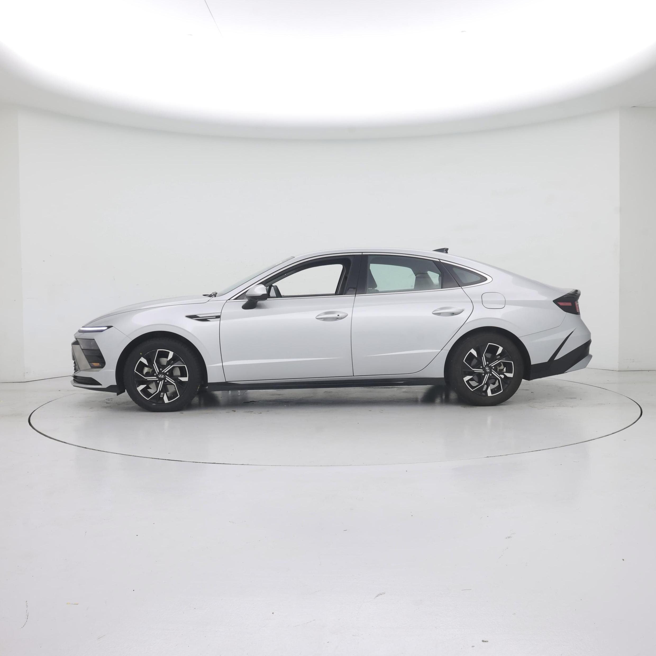 Thumbnail: 2025 Hyundai Sonata - 3